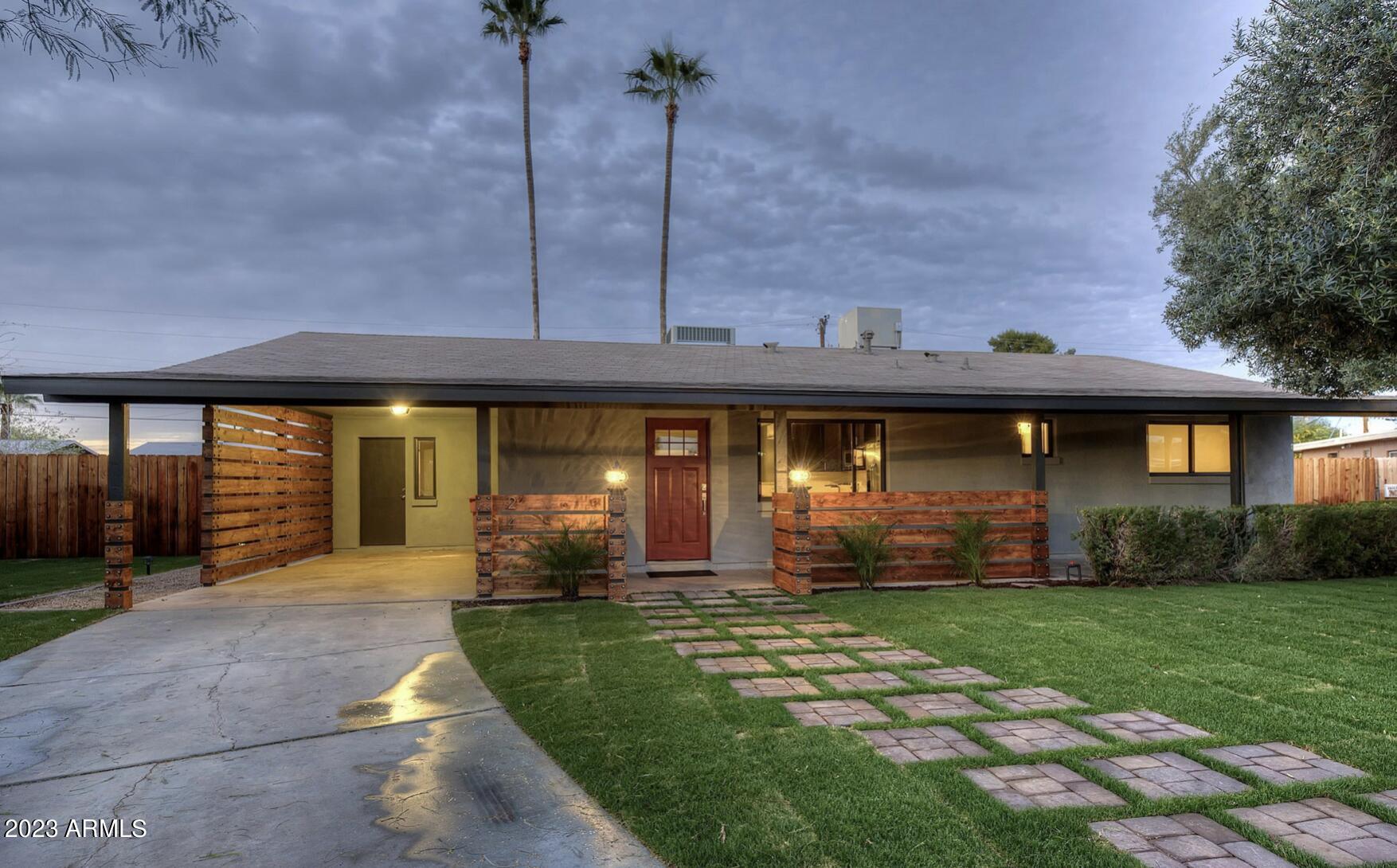 2420 N 73RD Place