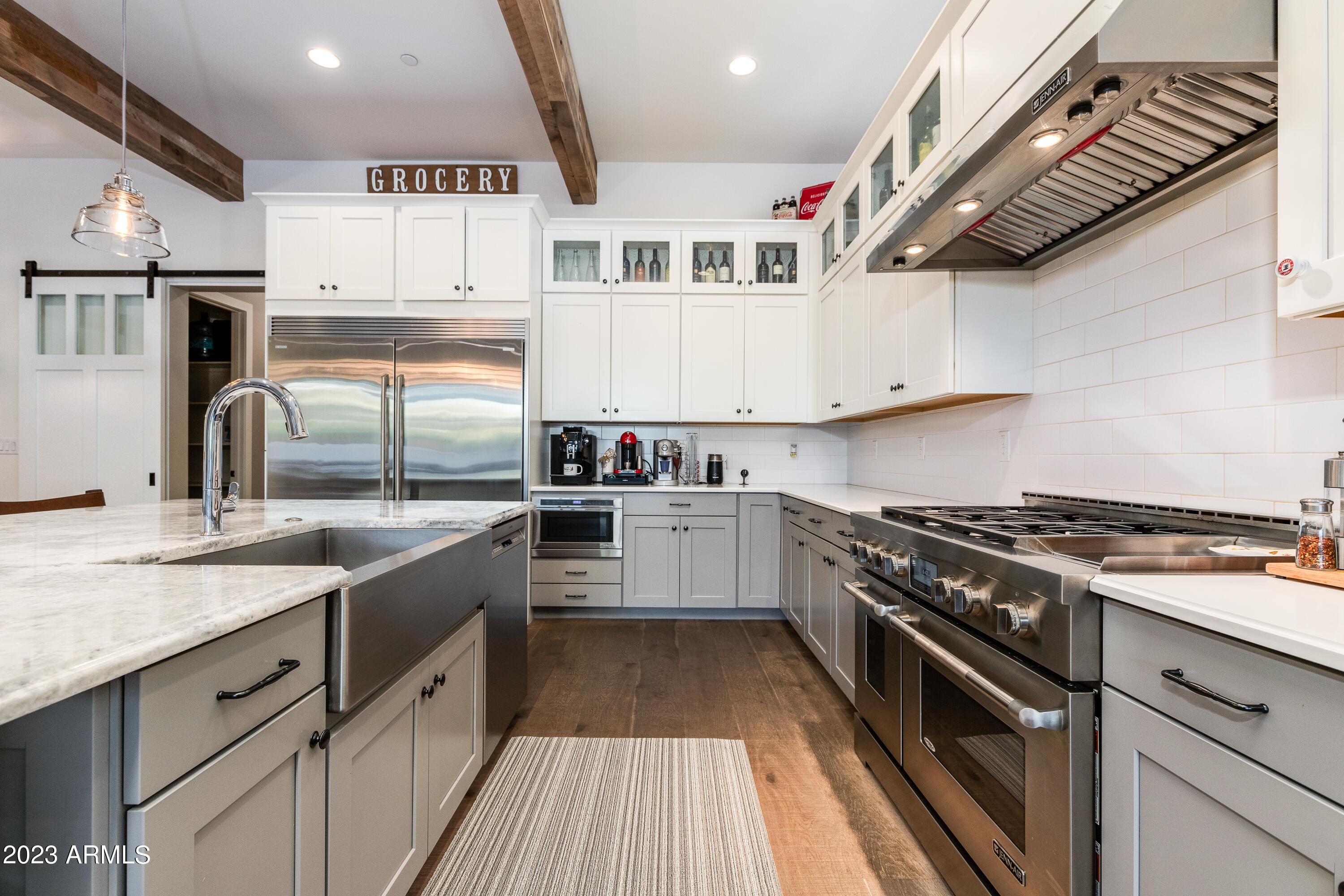 6647 E CALLE REDONDO --