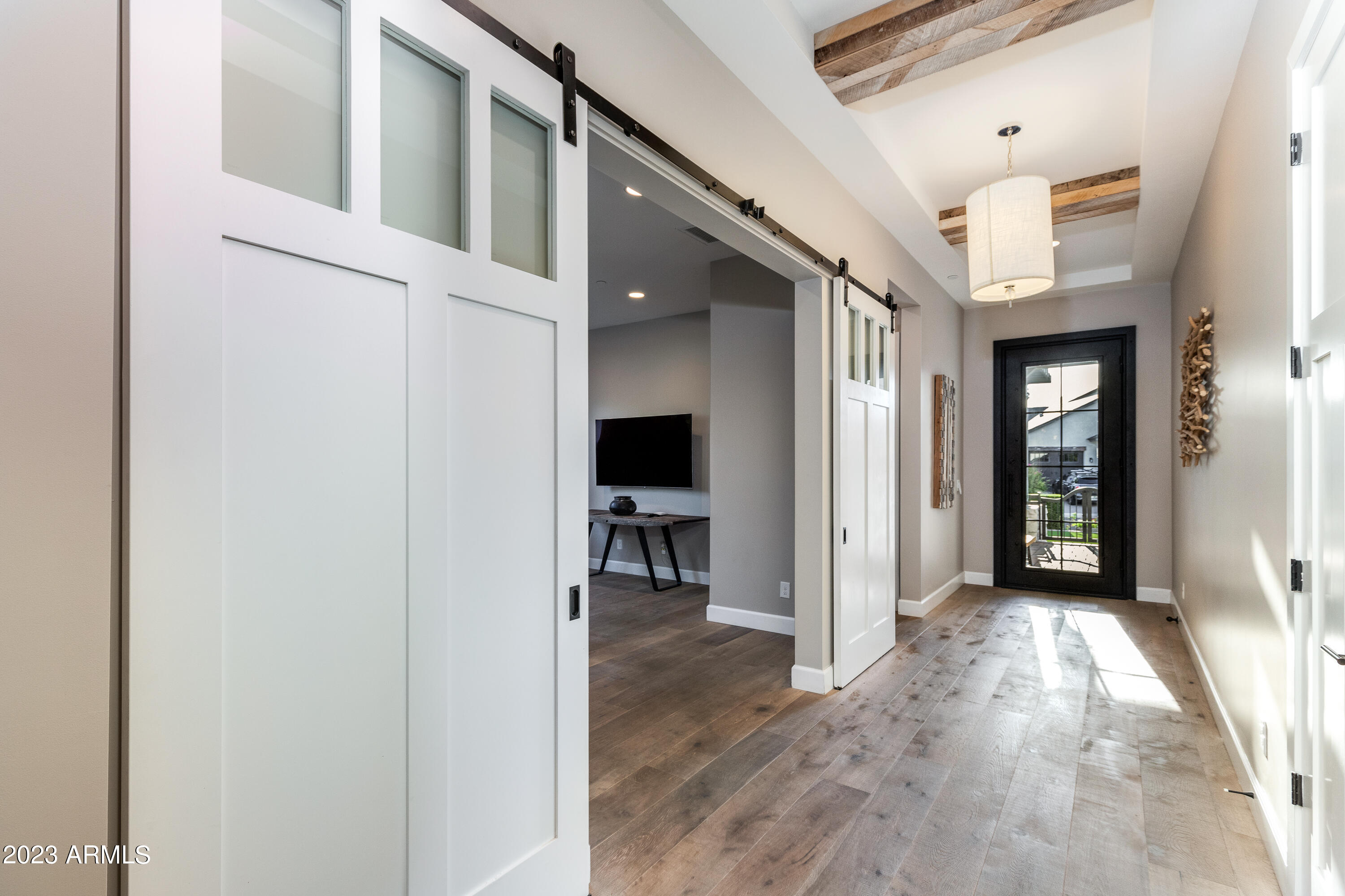 6647 E CALLE REDONDO --
