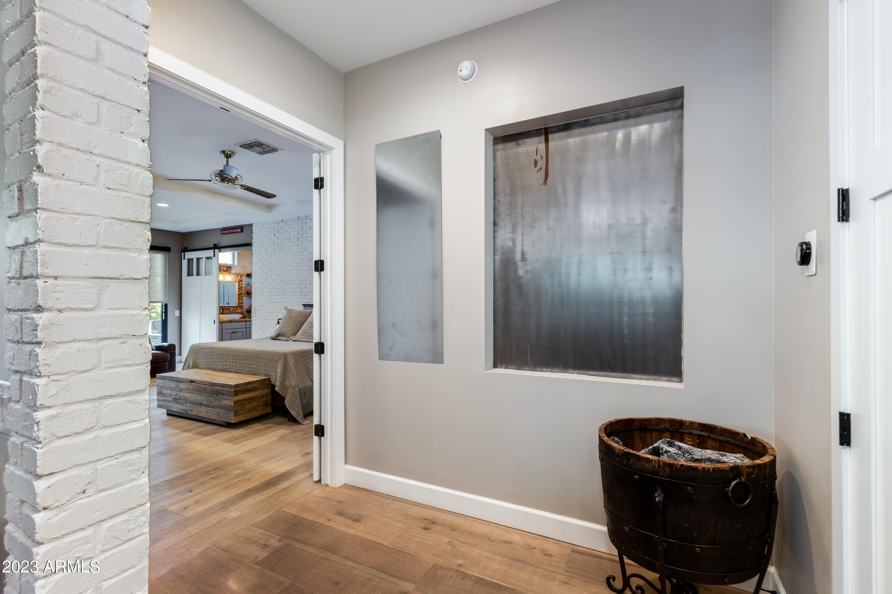 6647 E CALLE REDONDO --