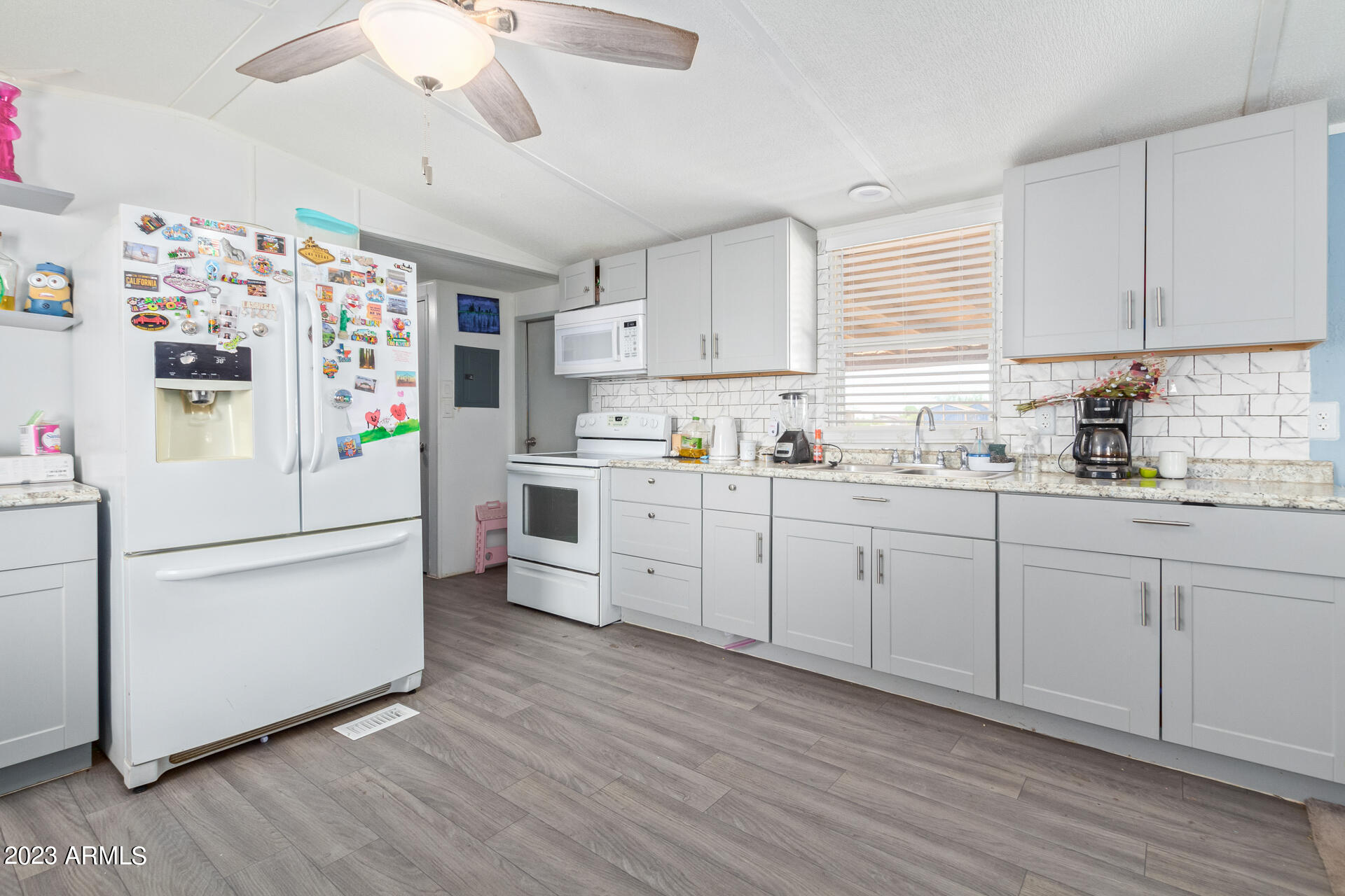 3270 W CABALLERO Drive