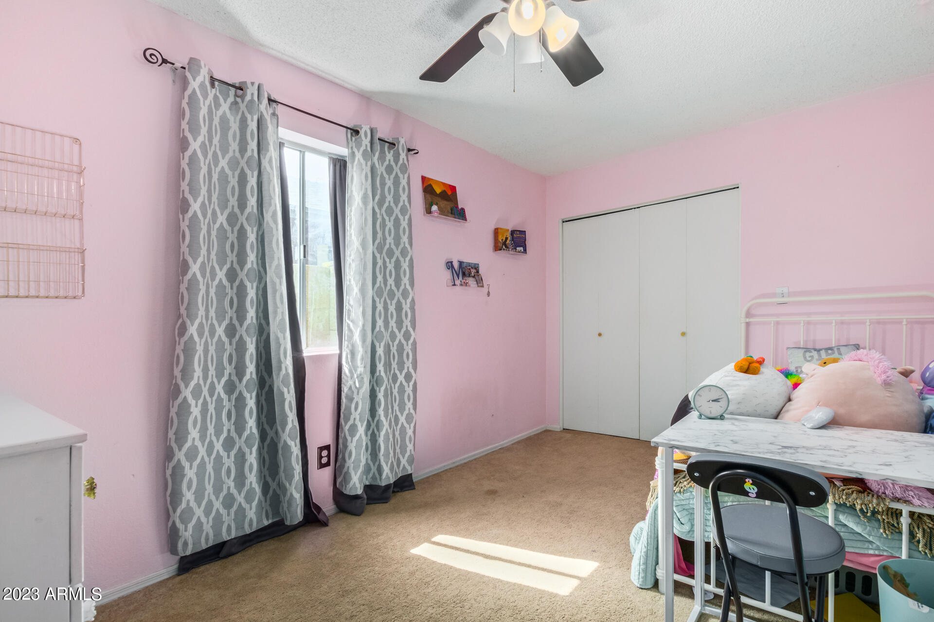 8709 W GREENBRIAN Drive