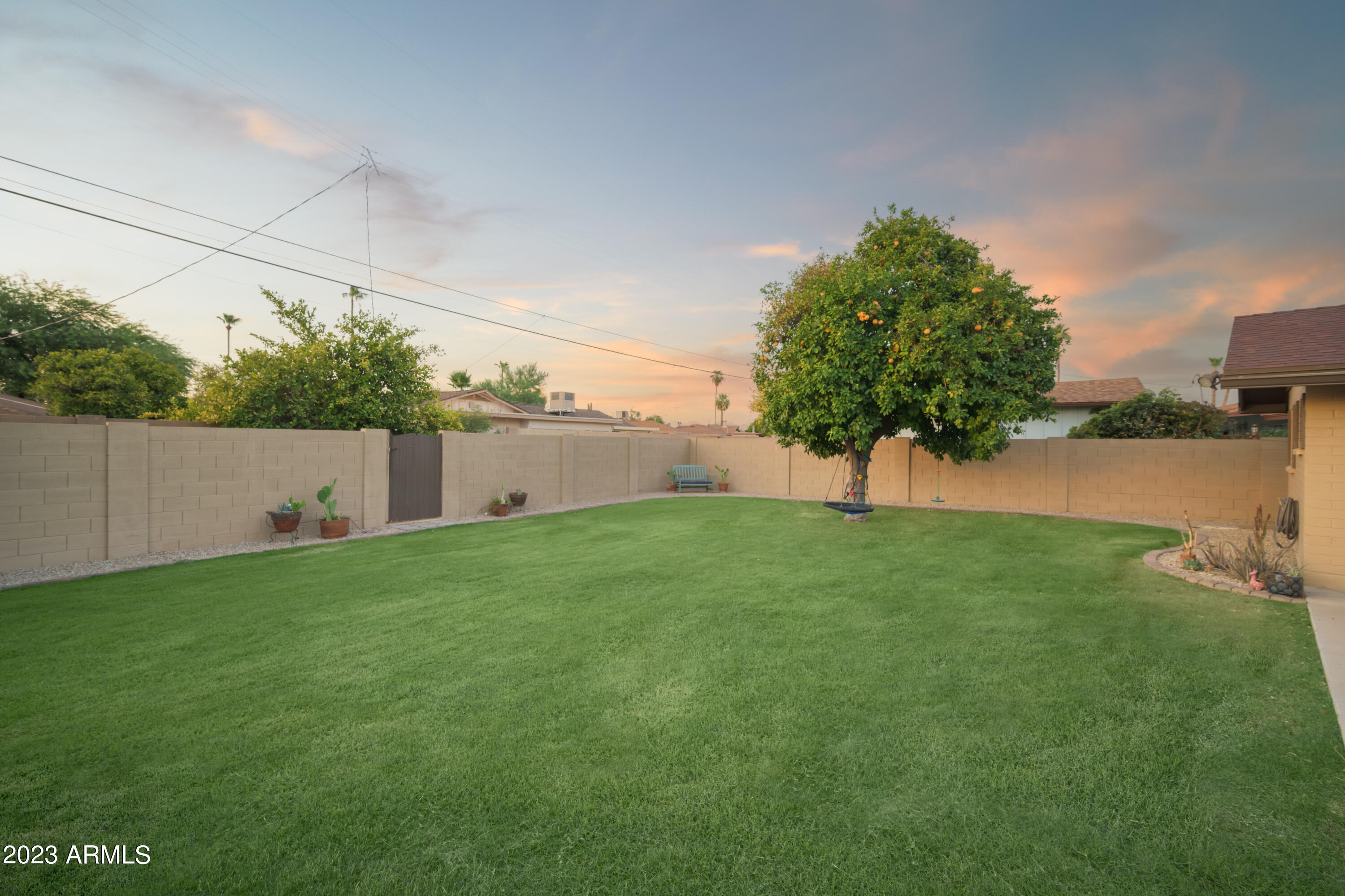8226 E RANCHO VISTA Drive