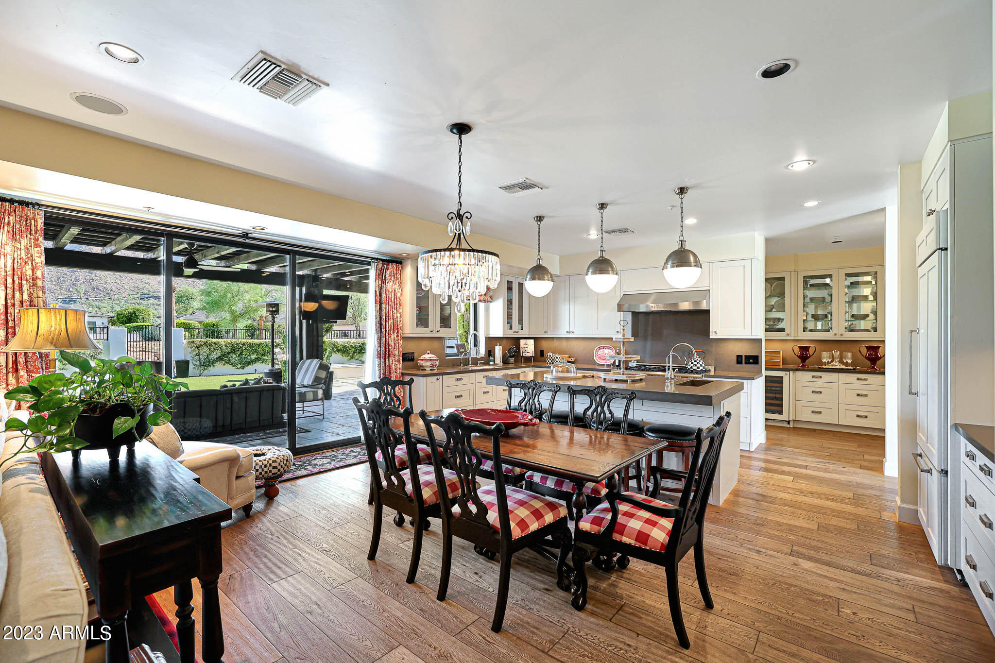 5635 E LINCOLN Drive # 62