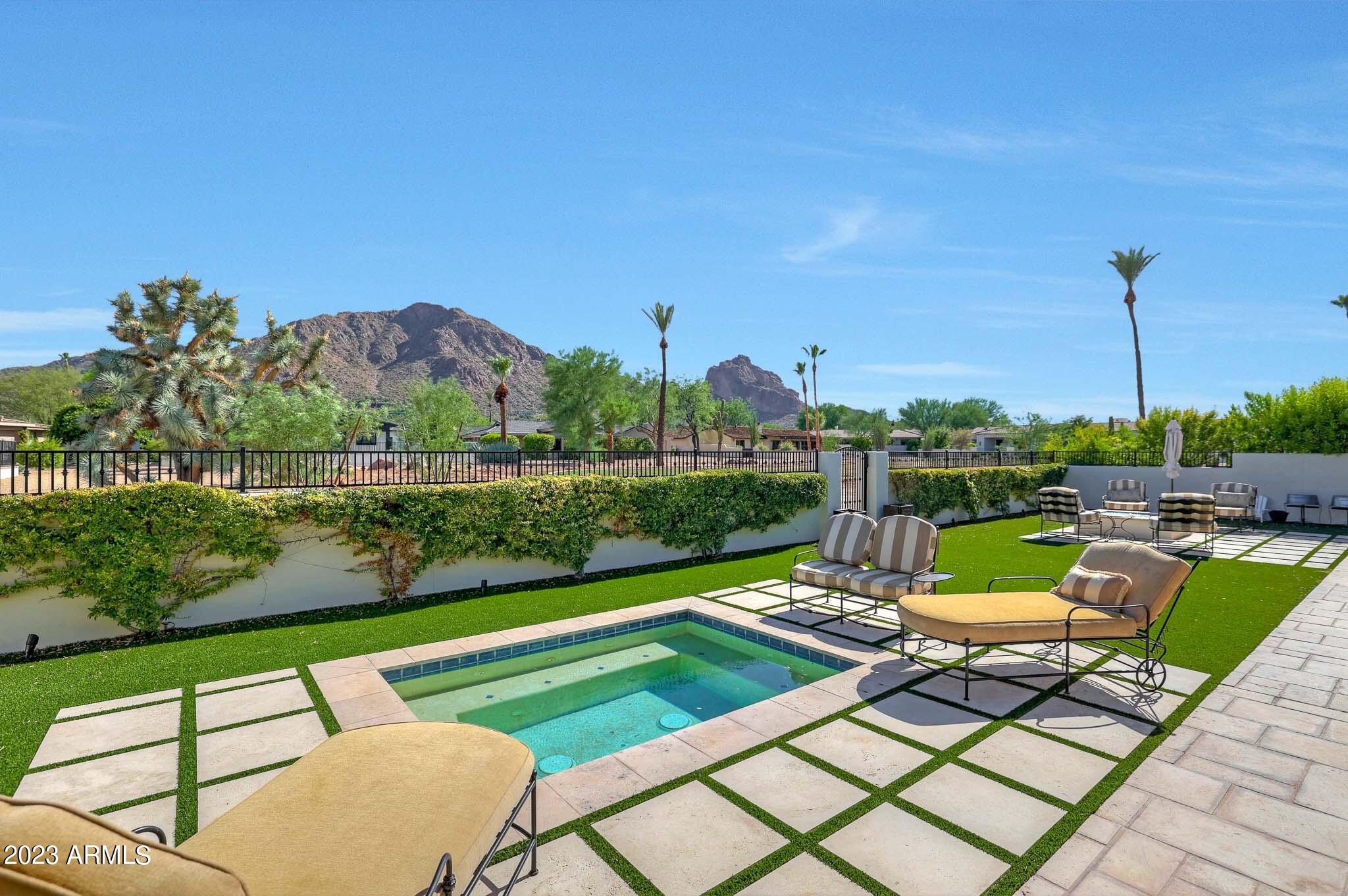 5635 E LINCOLN Drive # 62