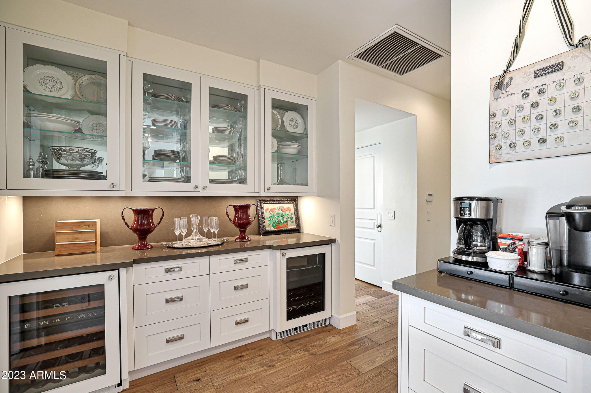 5635 E LINCOLN Drive # 62