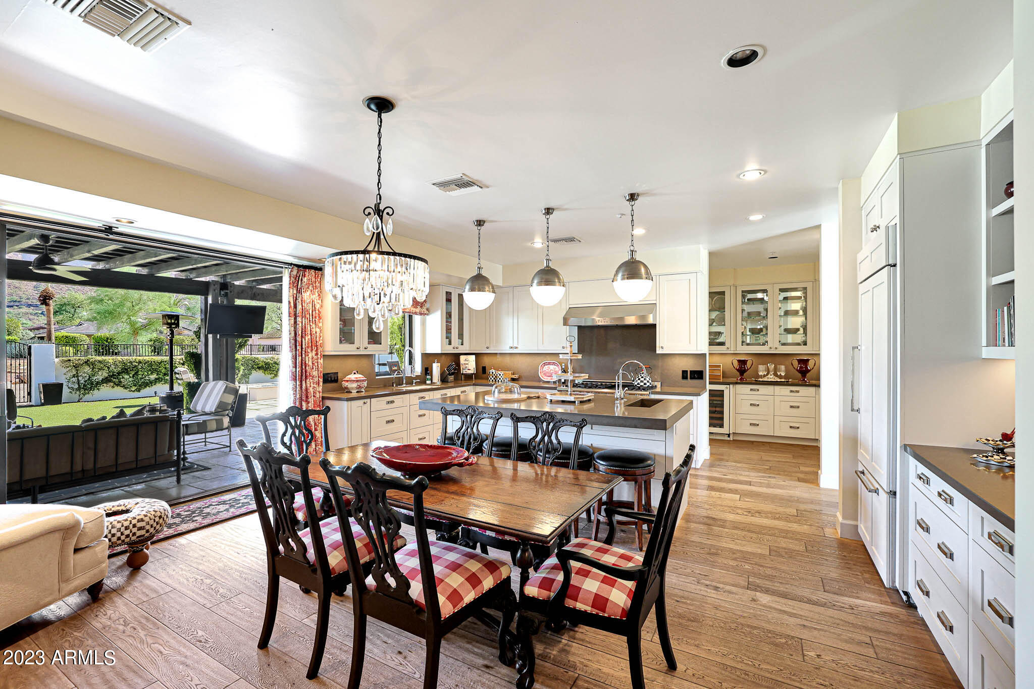 5635 E LINCOLN Drive # 62
