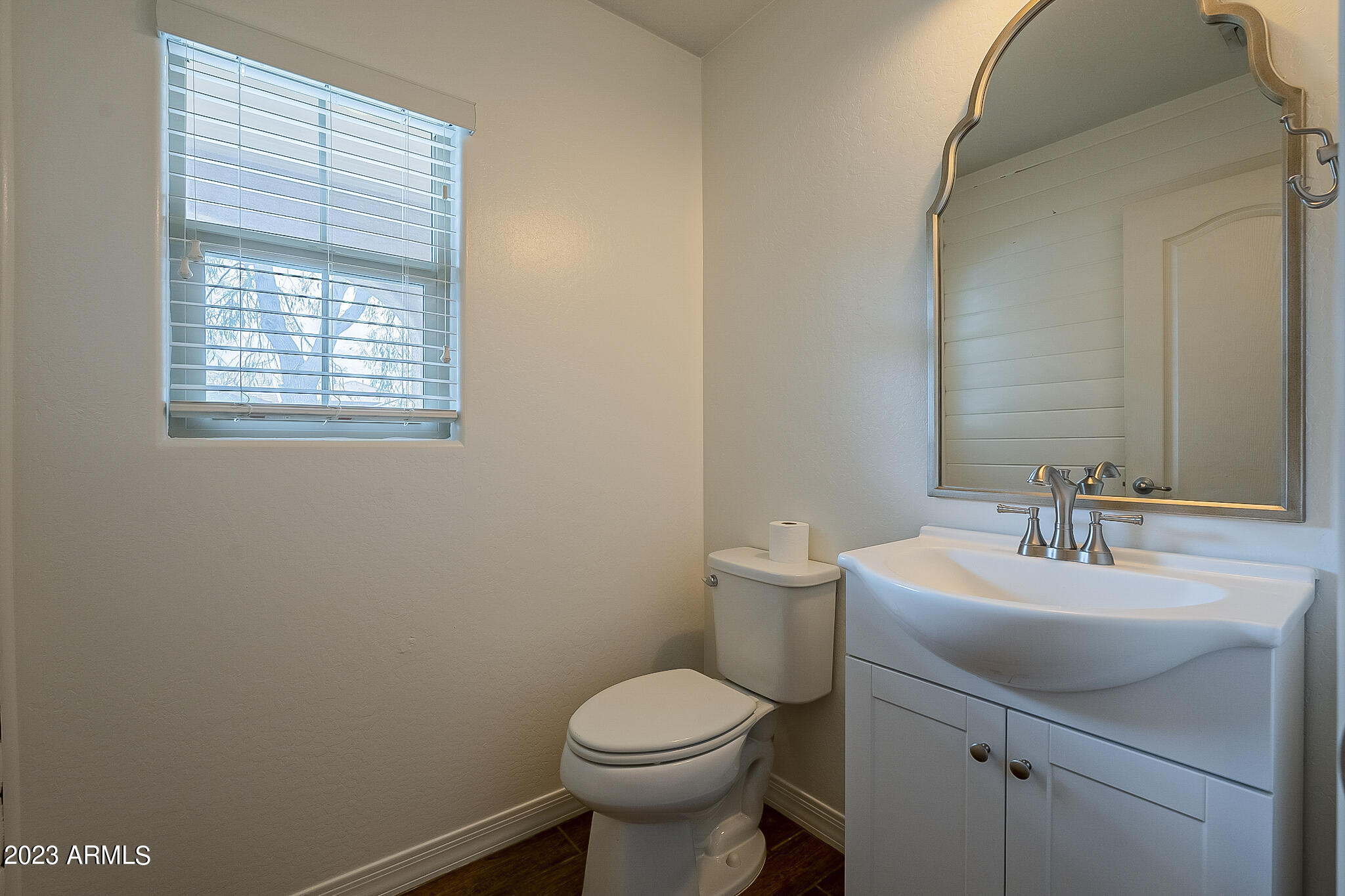 11924 W HONEYSUCKLE Court