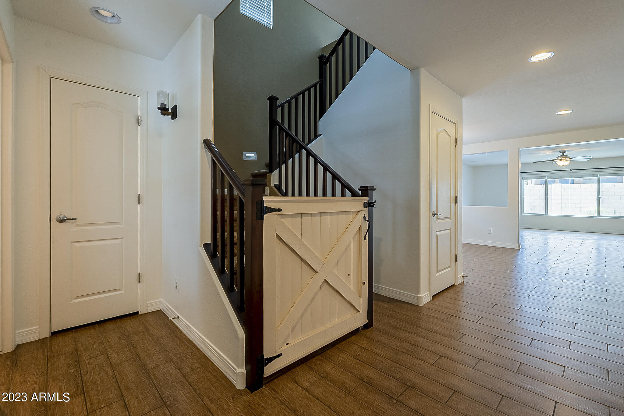 11924 W HONEYSUCKLE Court