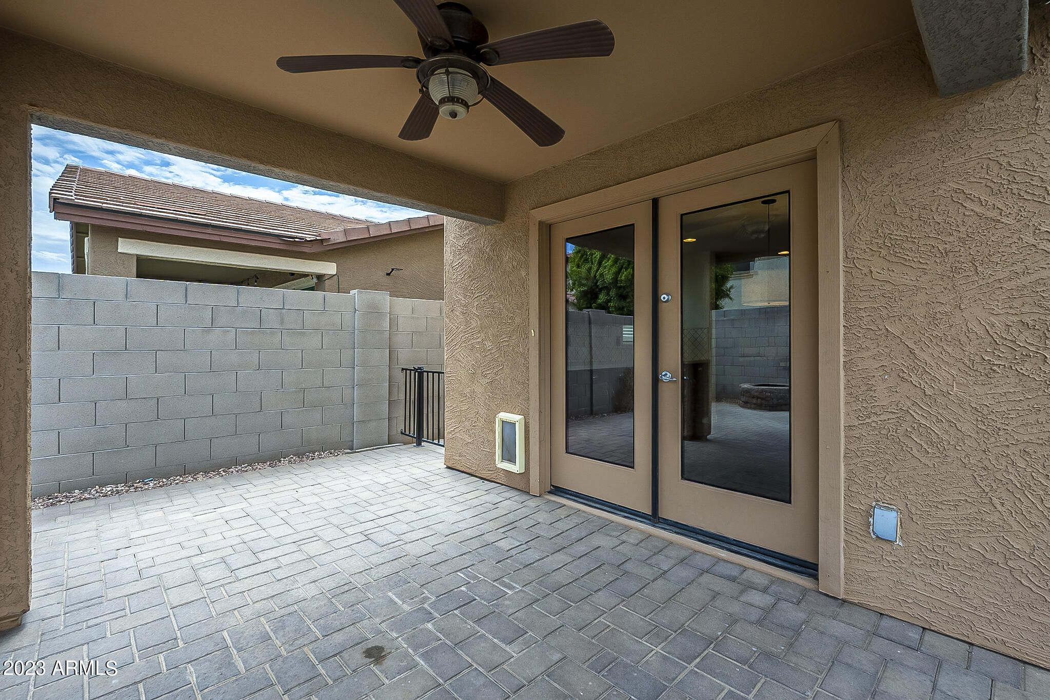 11924 W HONEYSUCKLE Court