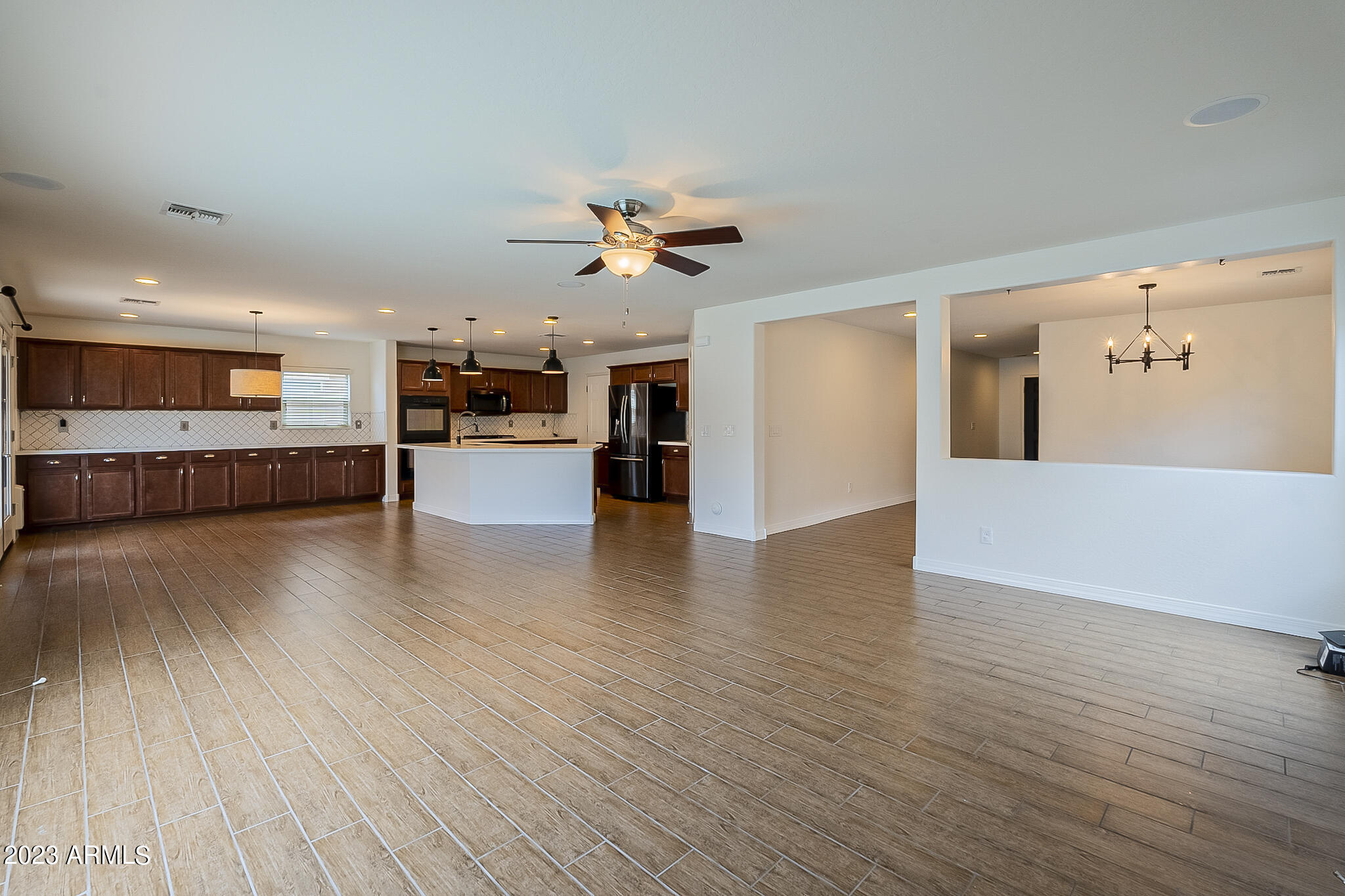 11924 W HONEYSUCKLE Court