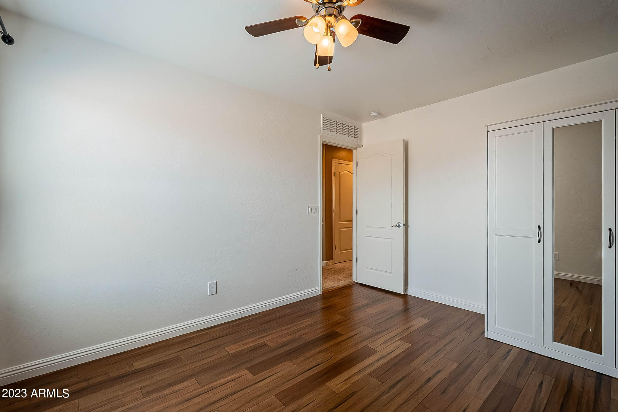 11924 W HONEYSUCKLE Court