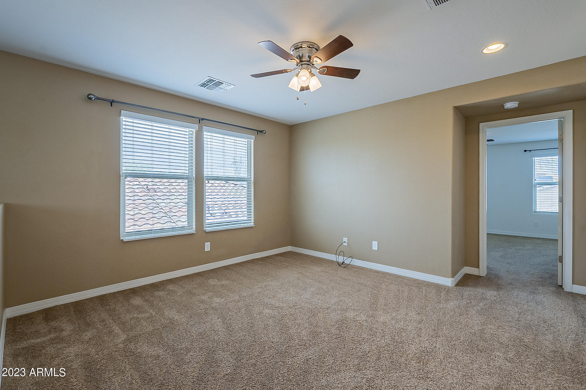 11924 W HONEYSUCKLE Court