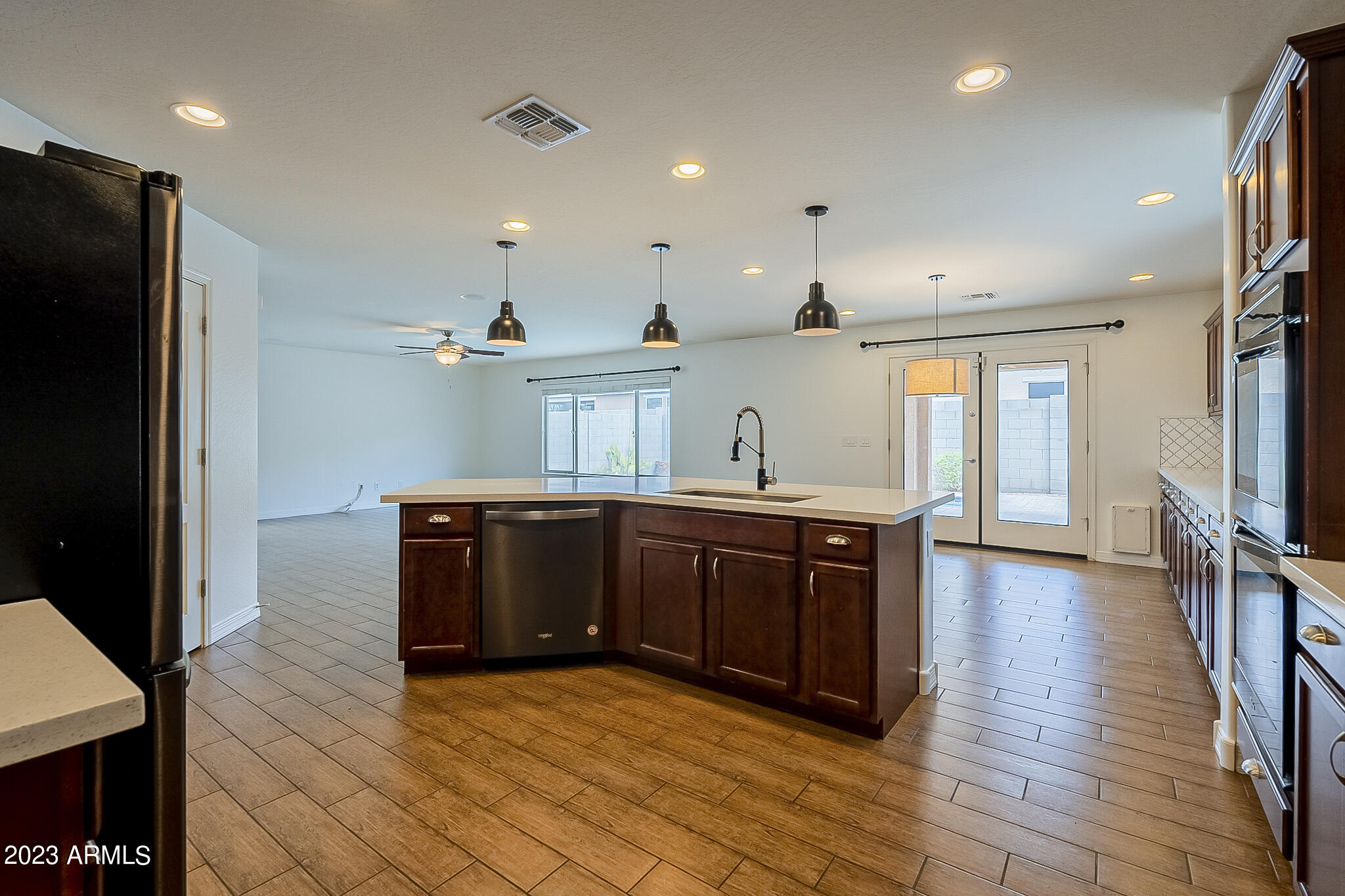11924 W HONEYSUCKLE Court