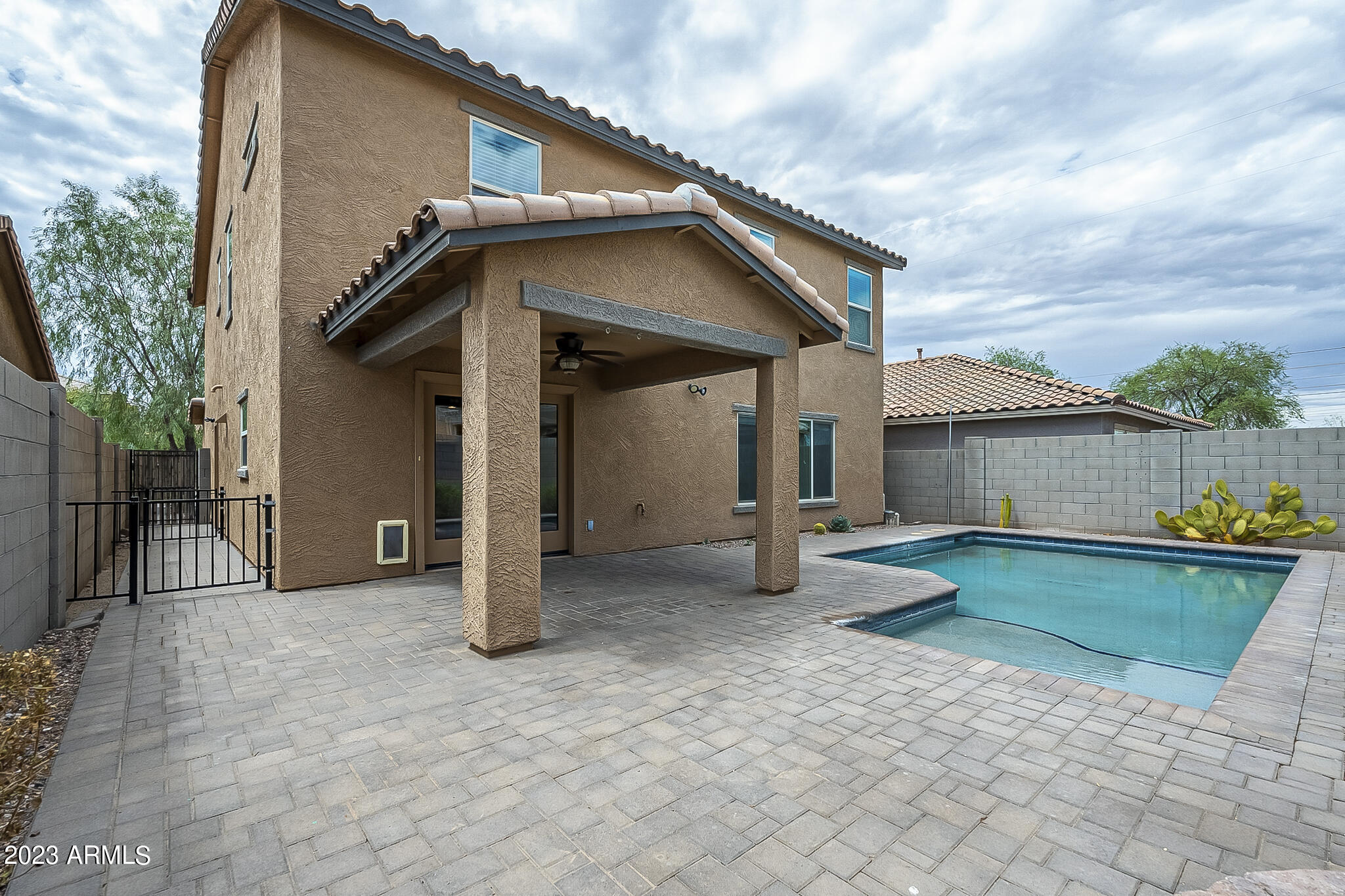 11924 W HONEYSUCKLE Court