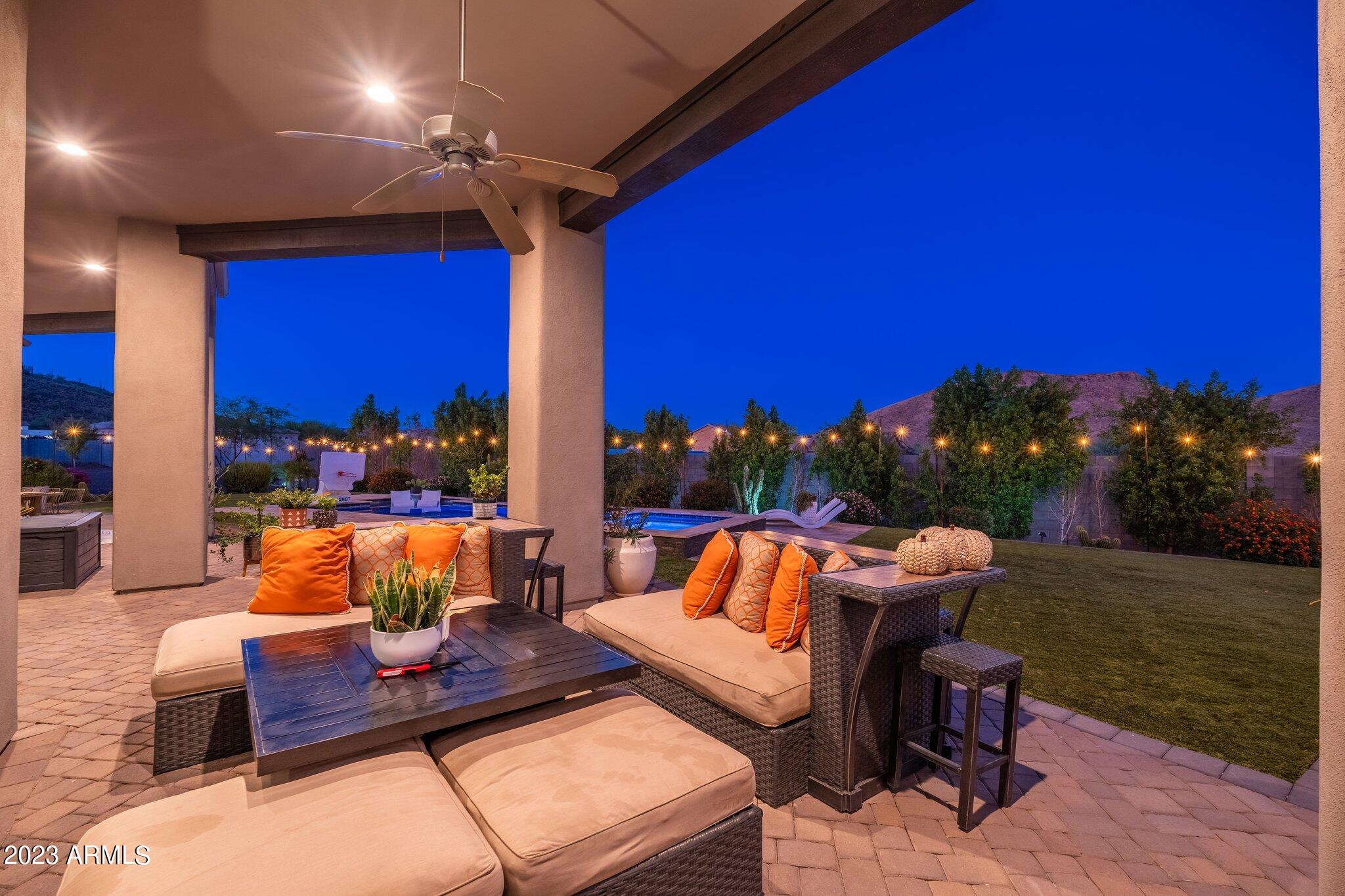 2813 W Carriage Drive