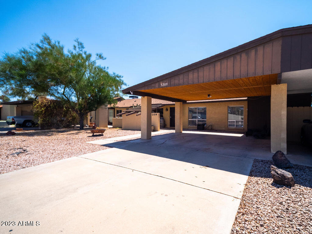 5209 W PALO VERDE Avenue