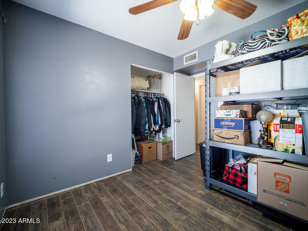 5209 W PALO VERDE Avenue