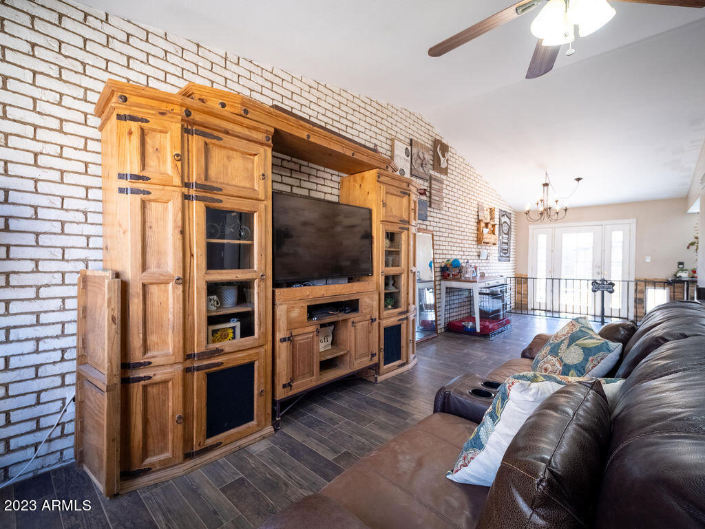 5209 W PALO VERDE Avenue