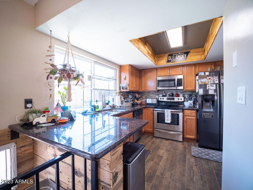 5209 W PALO VERDE Avenue