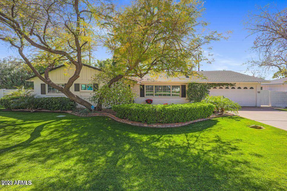 4861 E CALLE REDONDA --