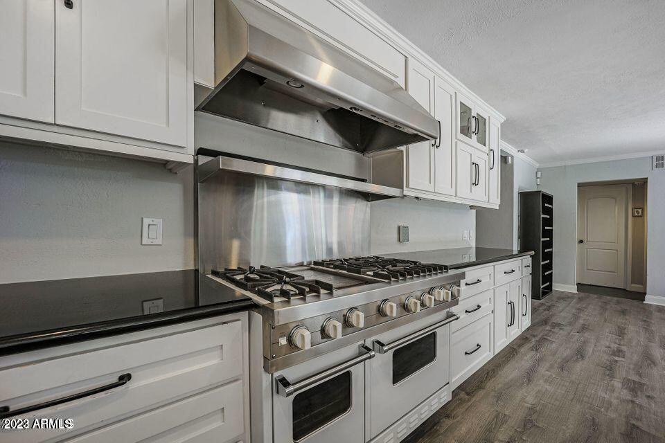 4861 E CALLE REDONDA --