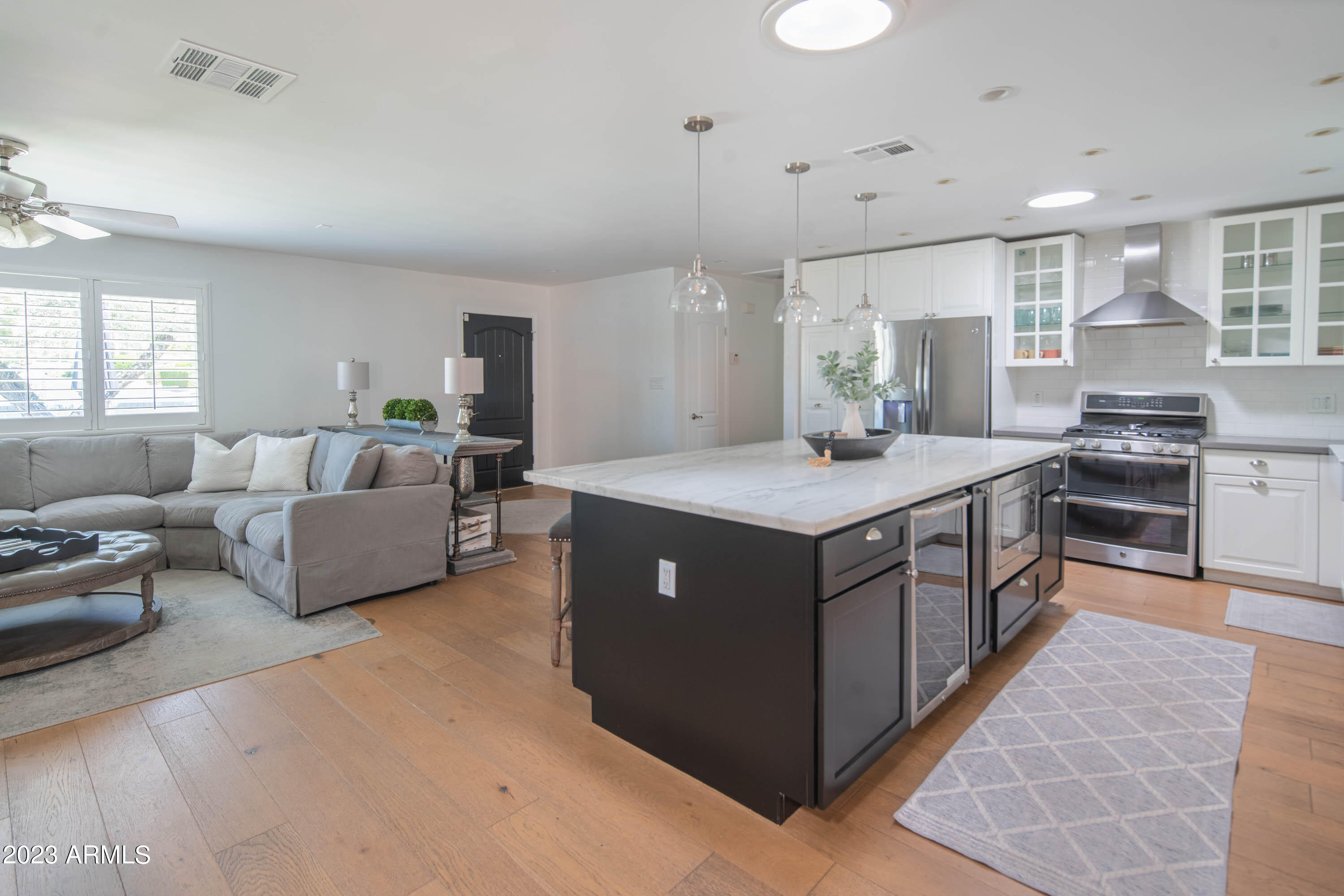 5749 E Calle Del Paisano --