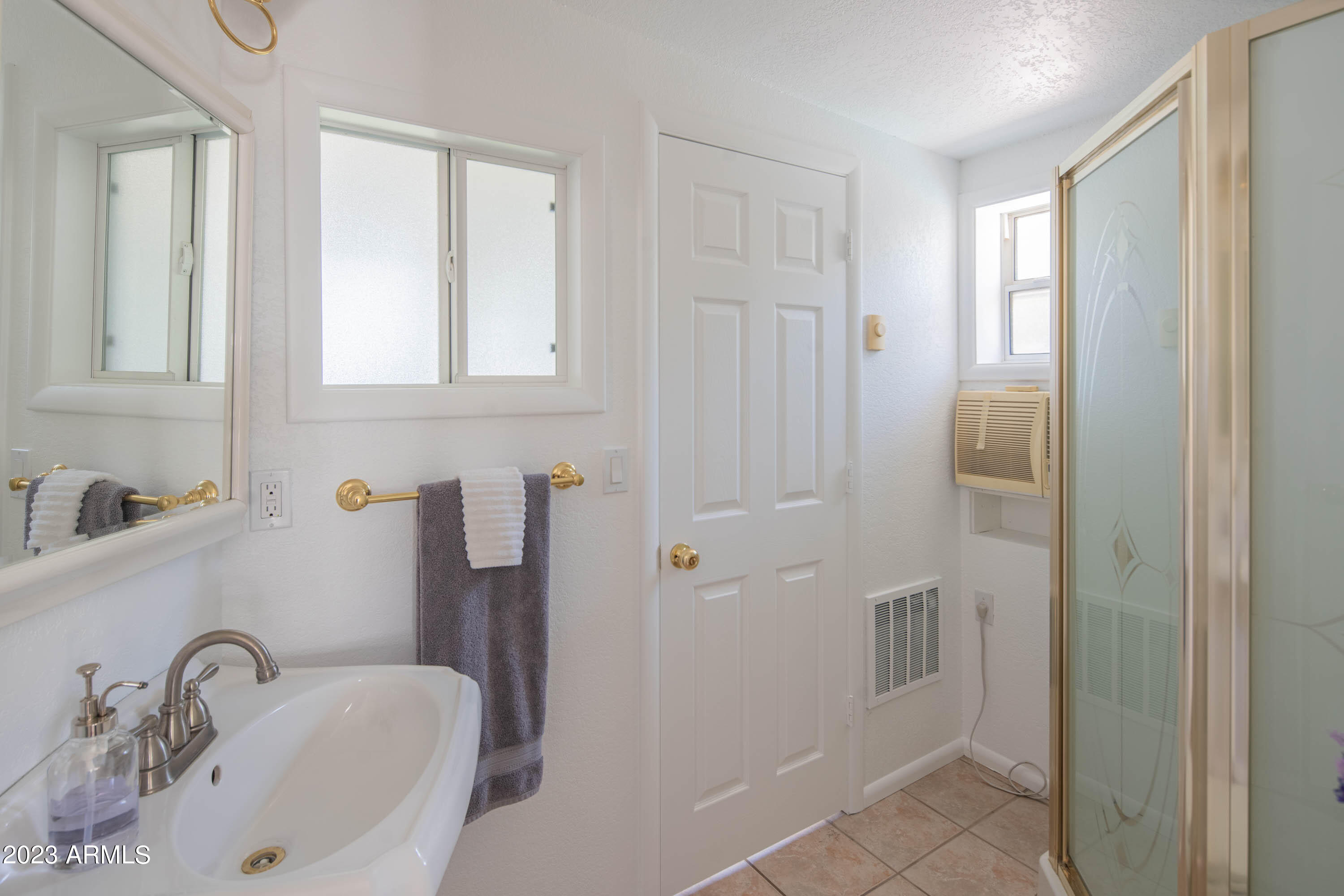 5749 E Calle Del Paisano --