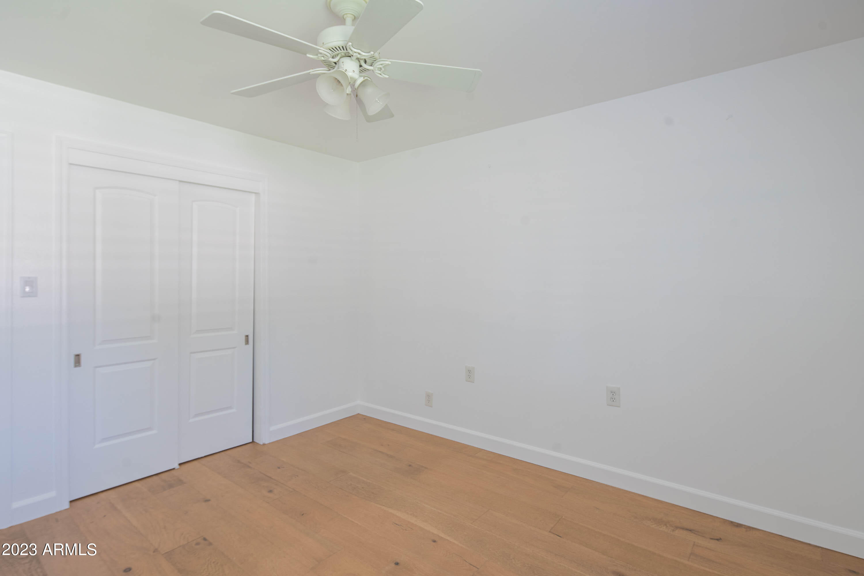 5749 E Calle Del Paisano --