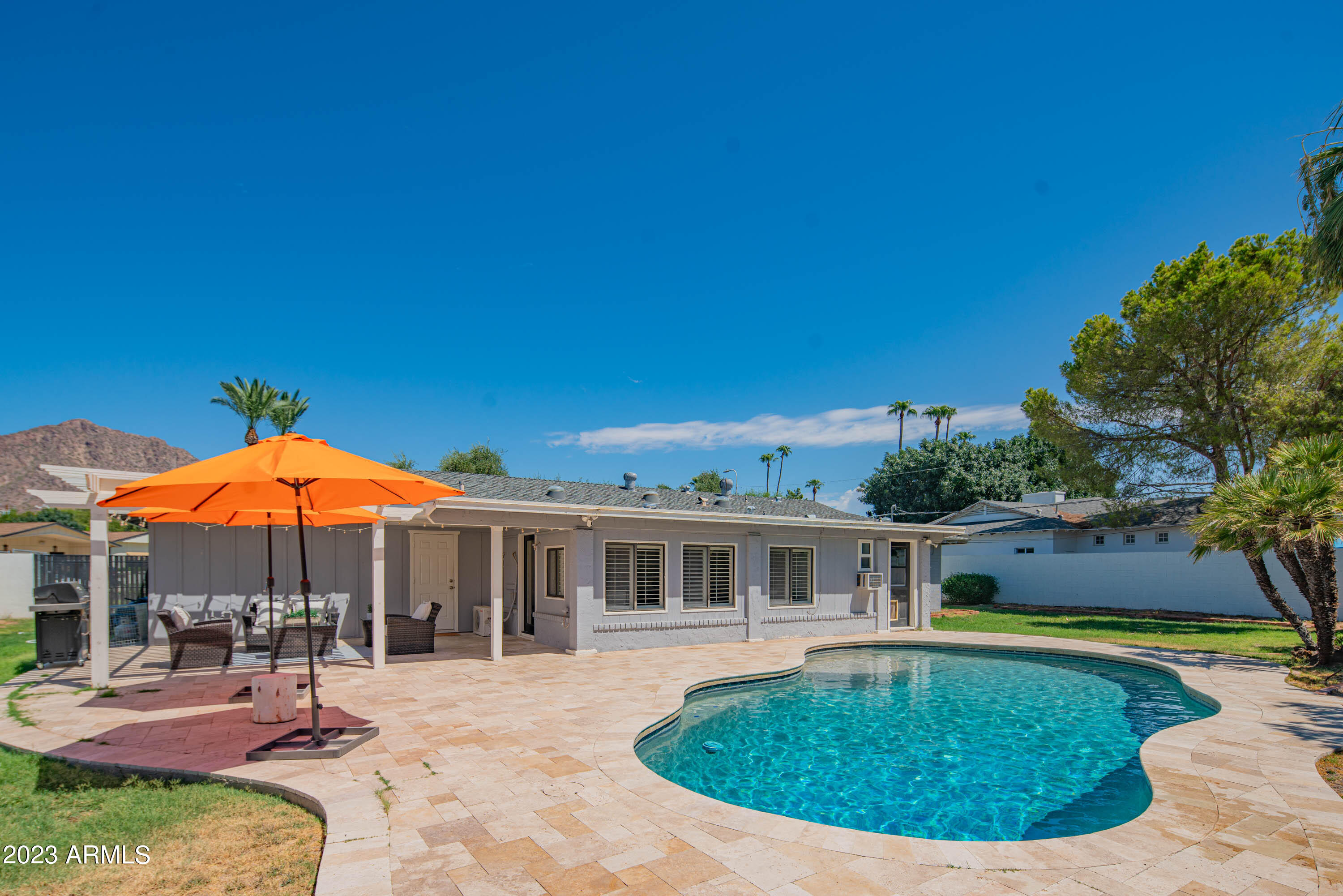 5749 E Calle Del Paisano --