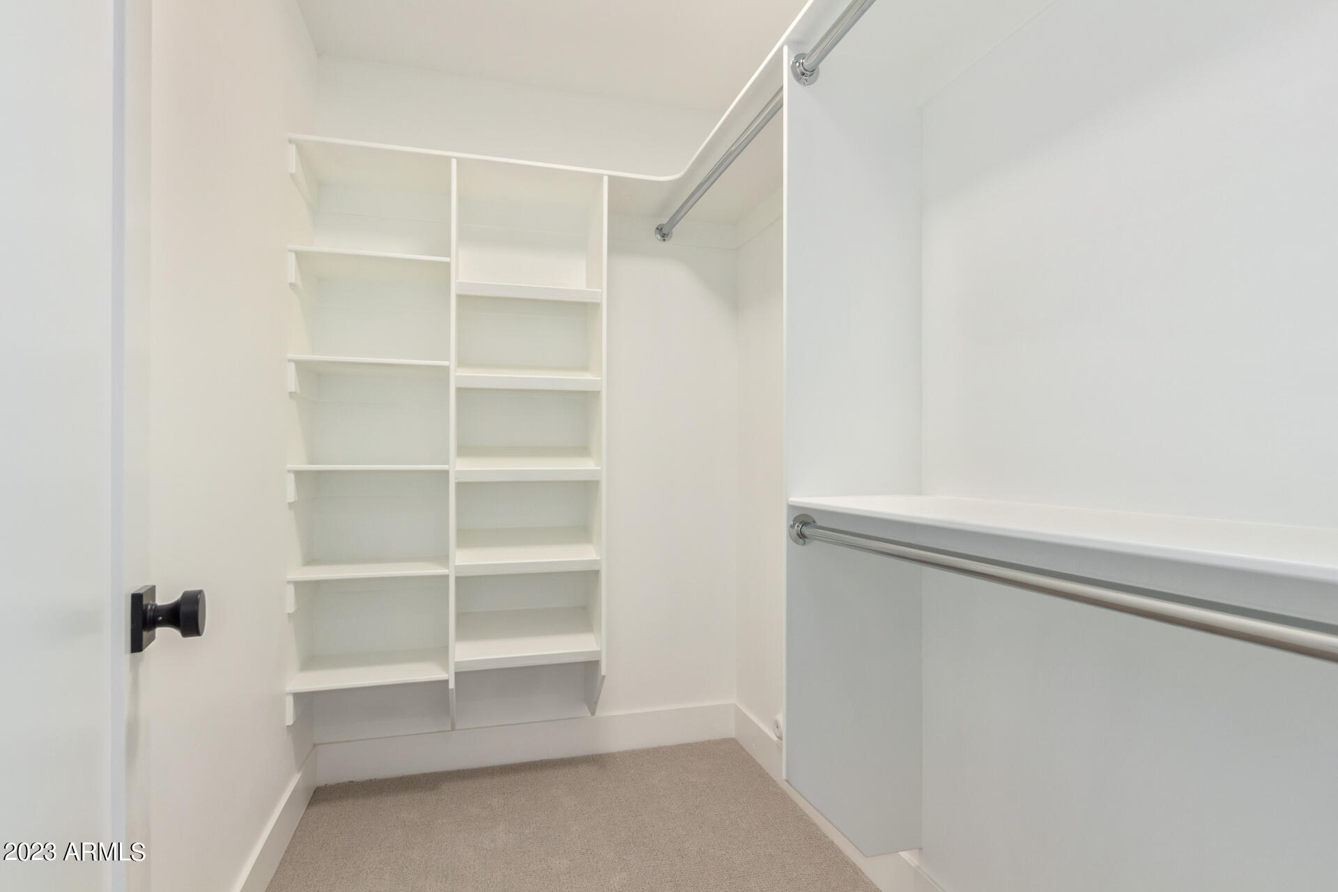 4847 E CLARENDON Avenue