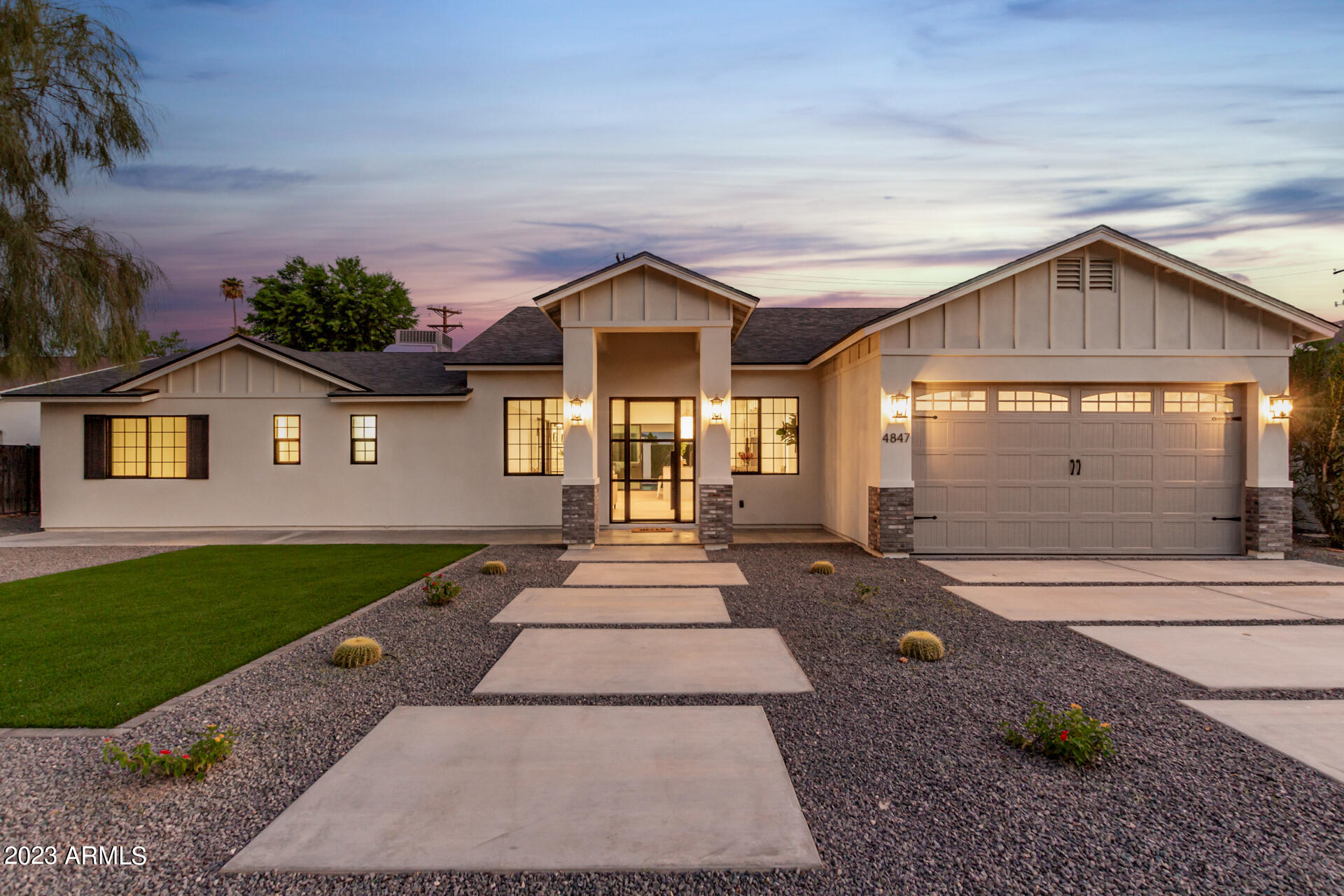 4847 E CLARENDON Avenue