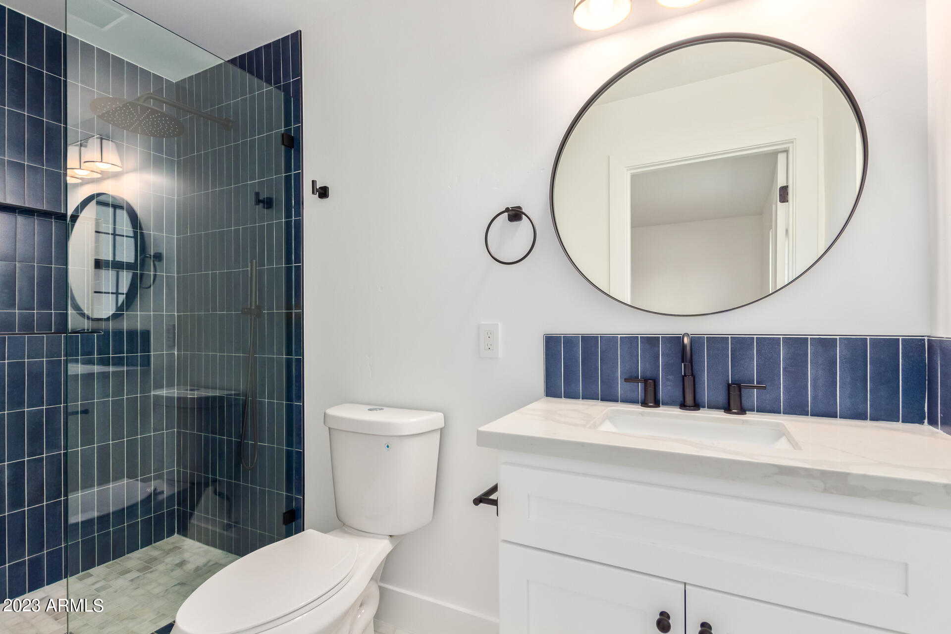 4847 E CLARENDON Avenue