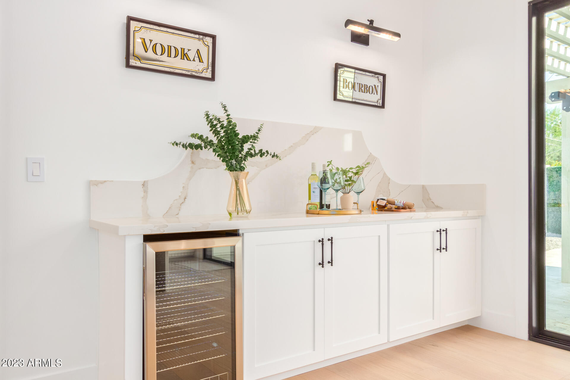 4847 E CLARENDON Avenue