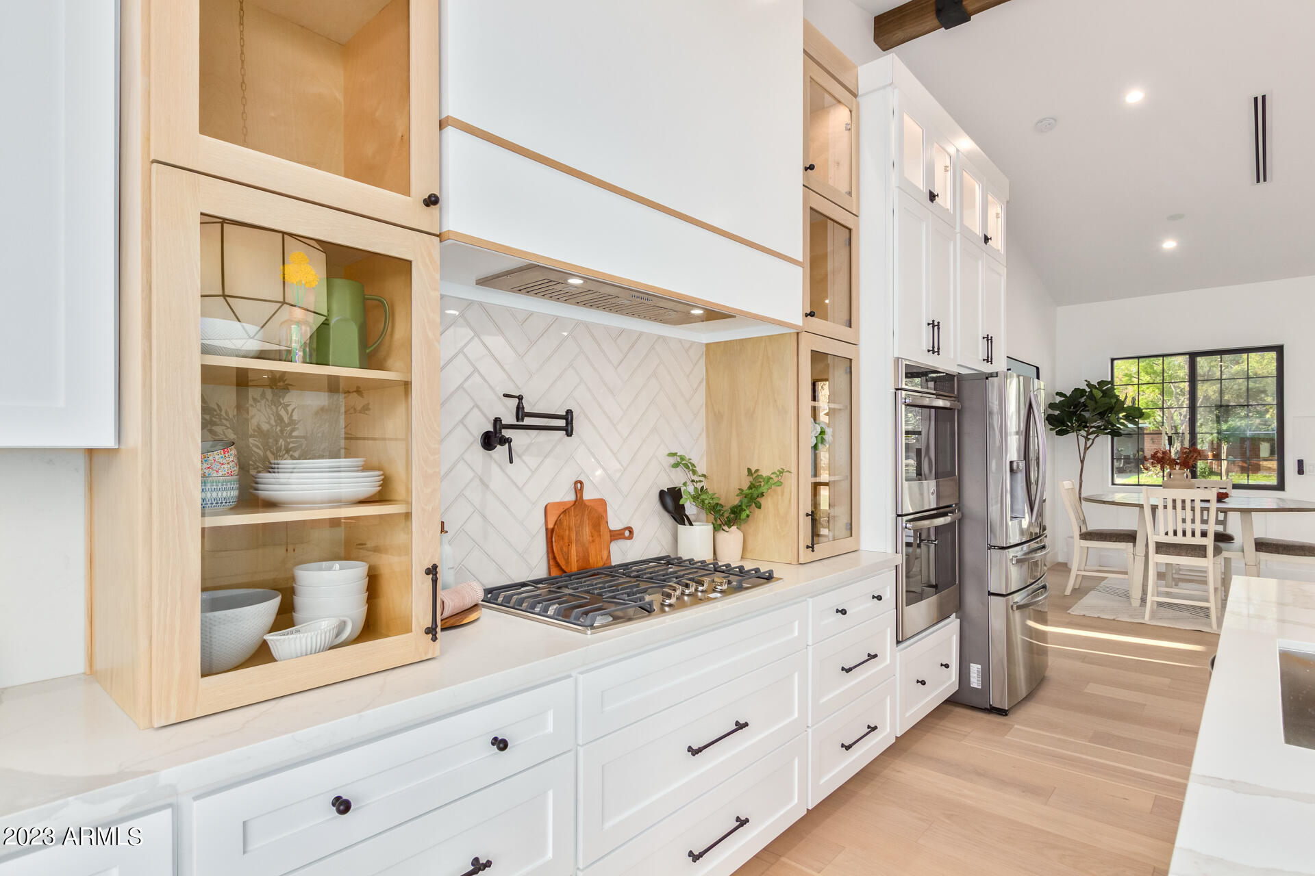 4847 E CLARENDON Avenue