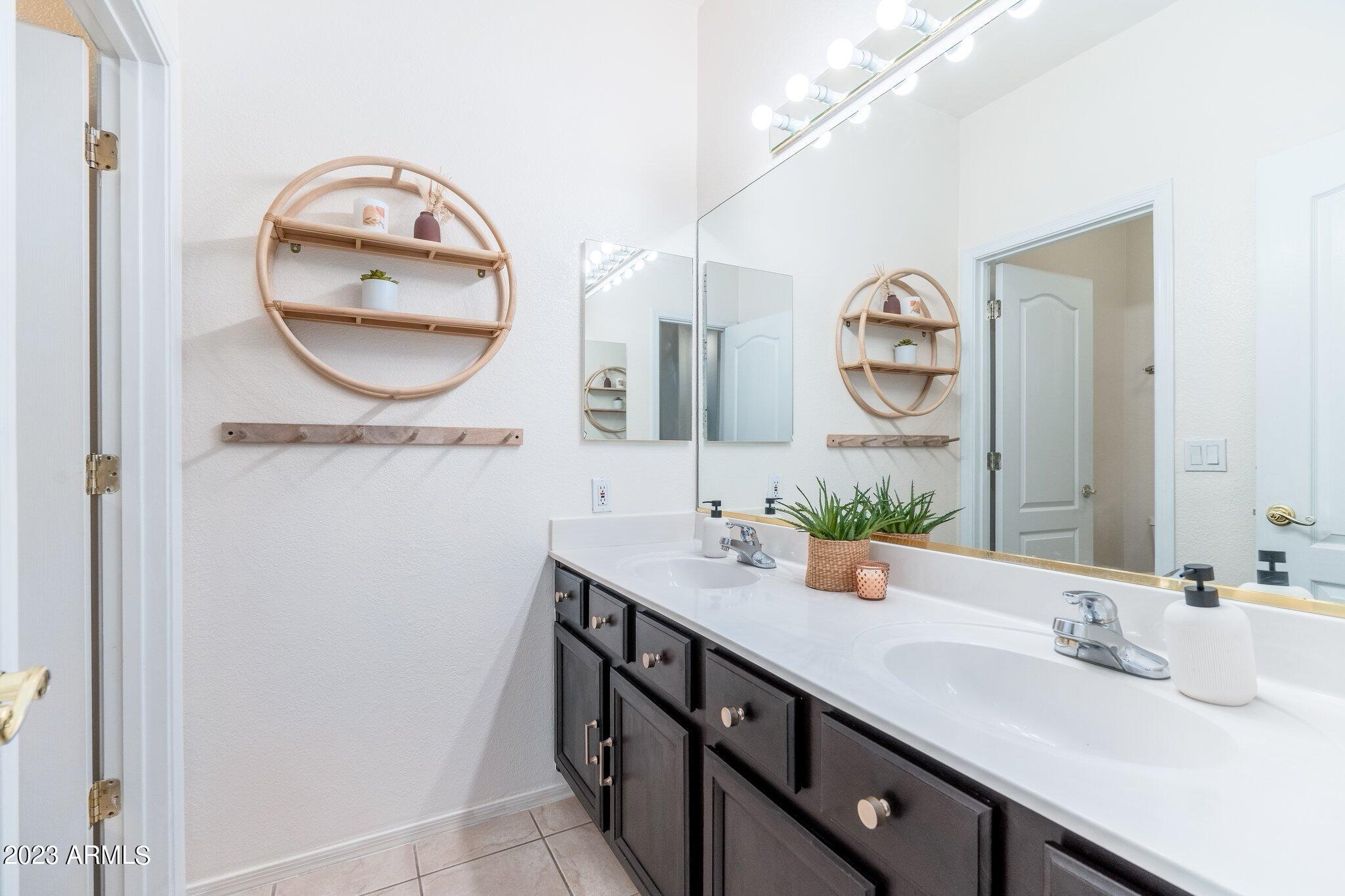 6954 W IRMA Lane