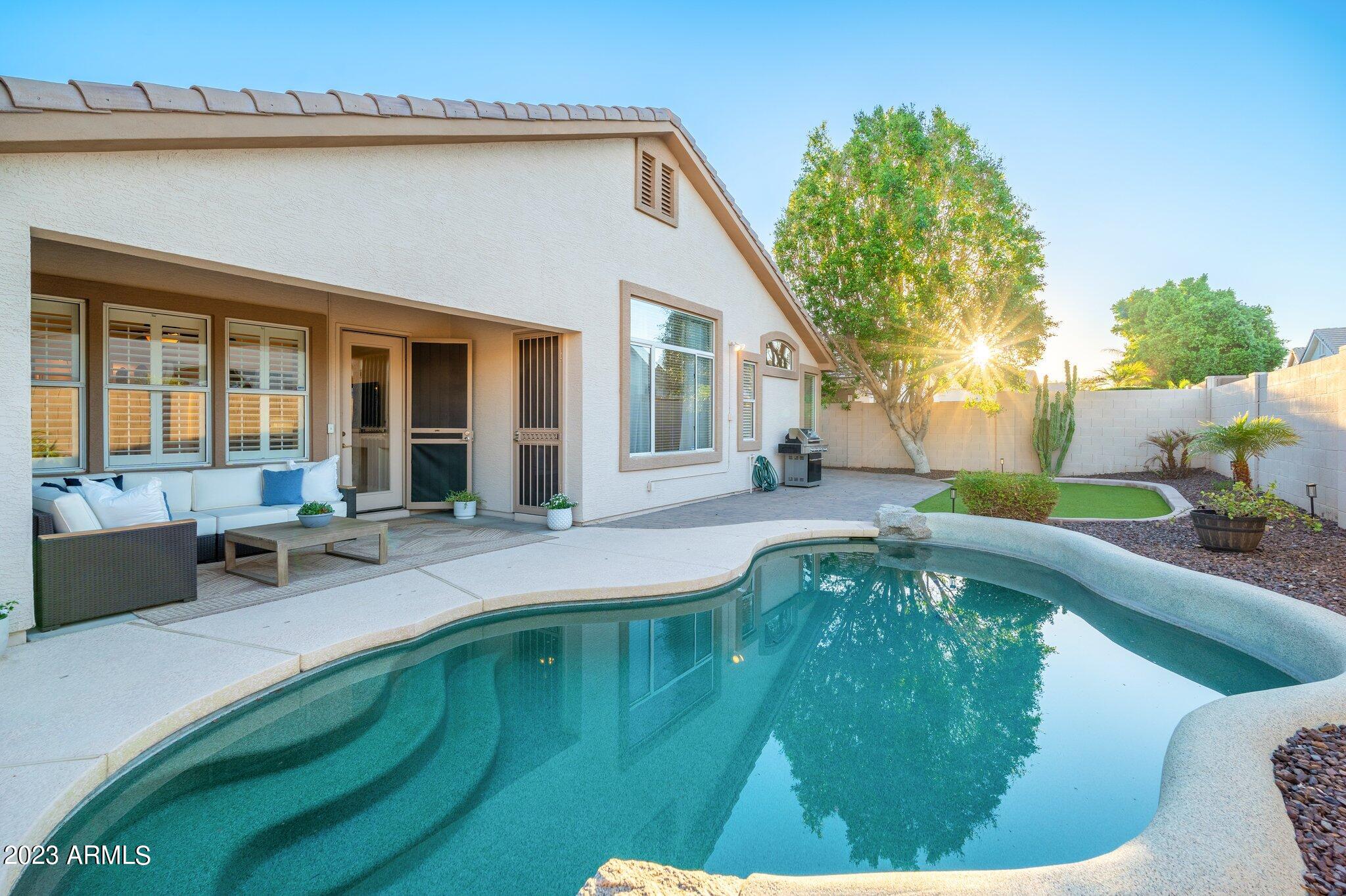 6954 W IRMA Lane