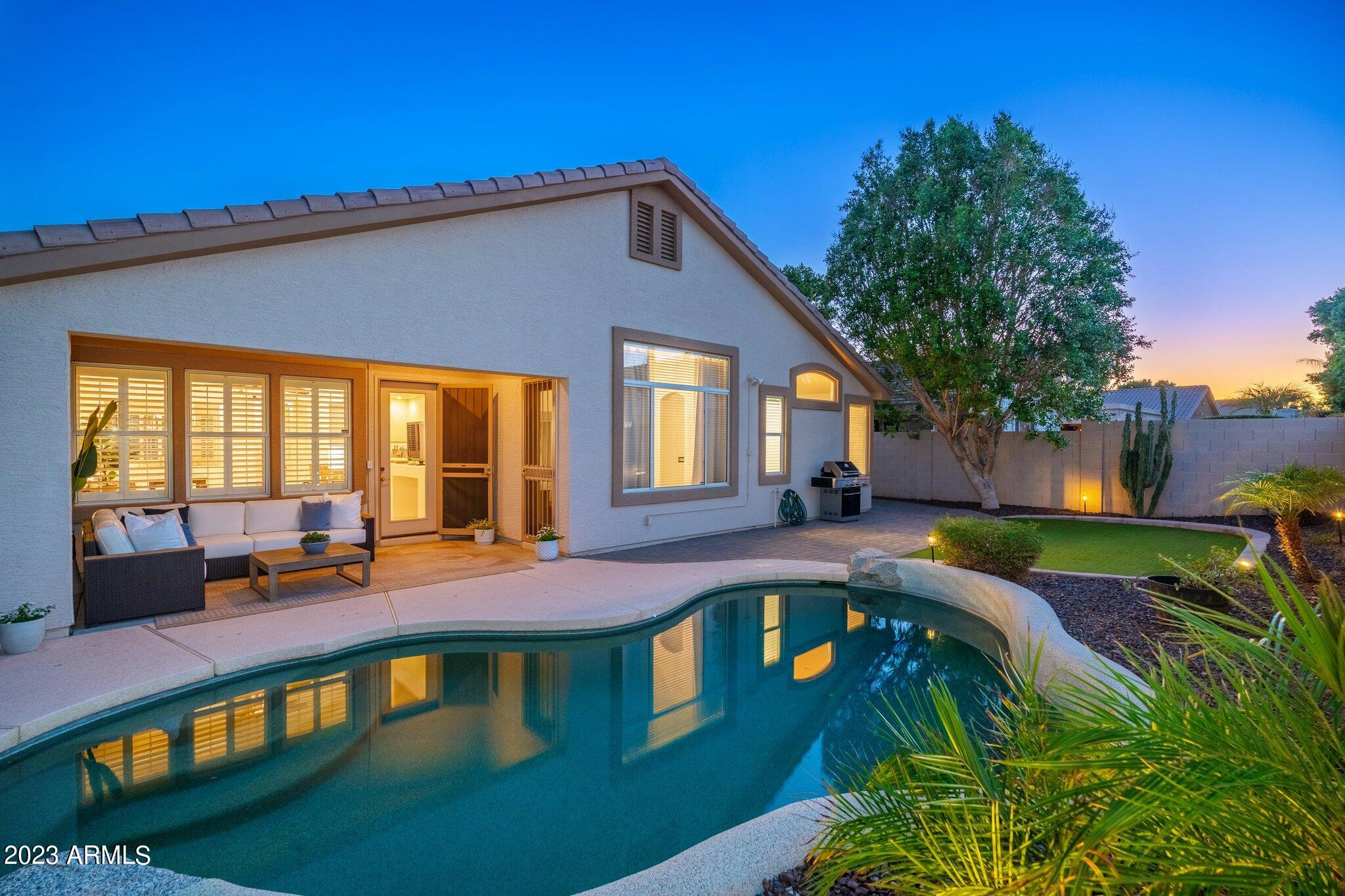 6954 W IRMA Lane