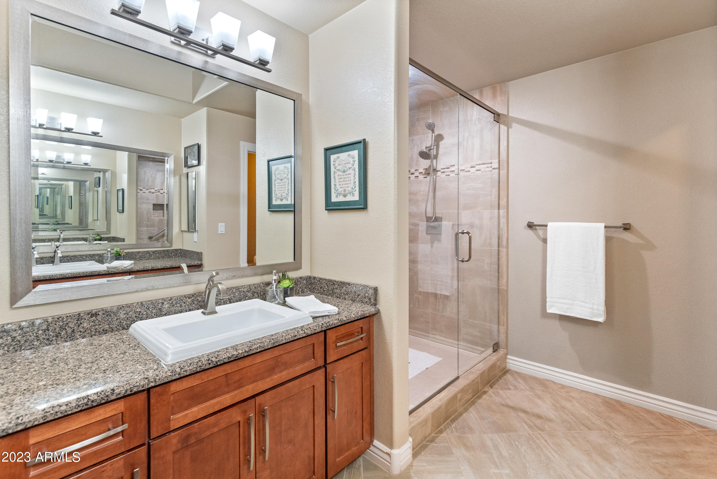 7601 E Indian Bend Road, 1044