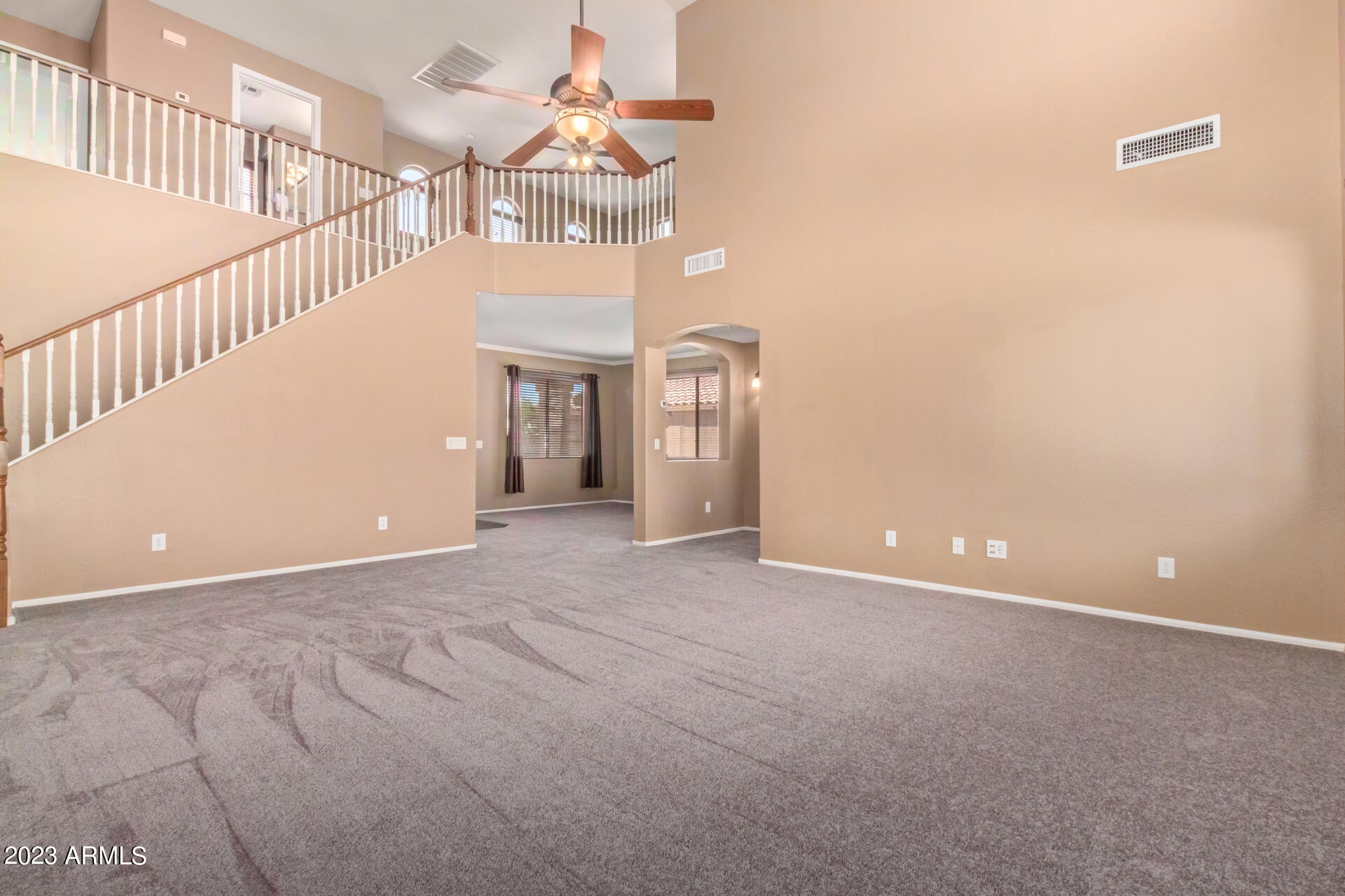 41800 W CHAMBERS Court