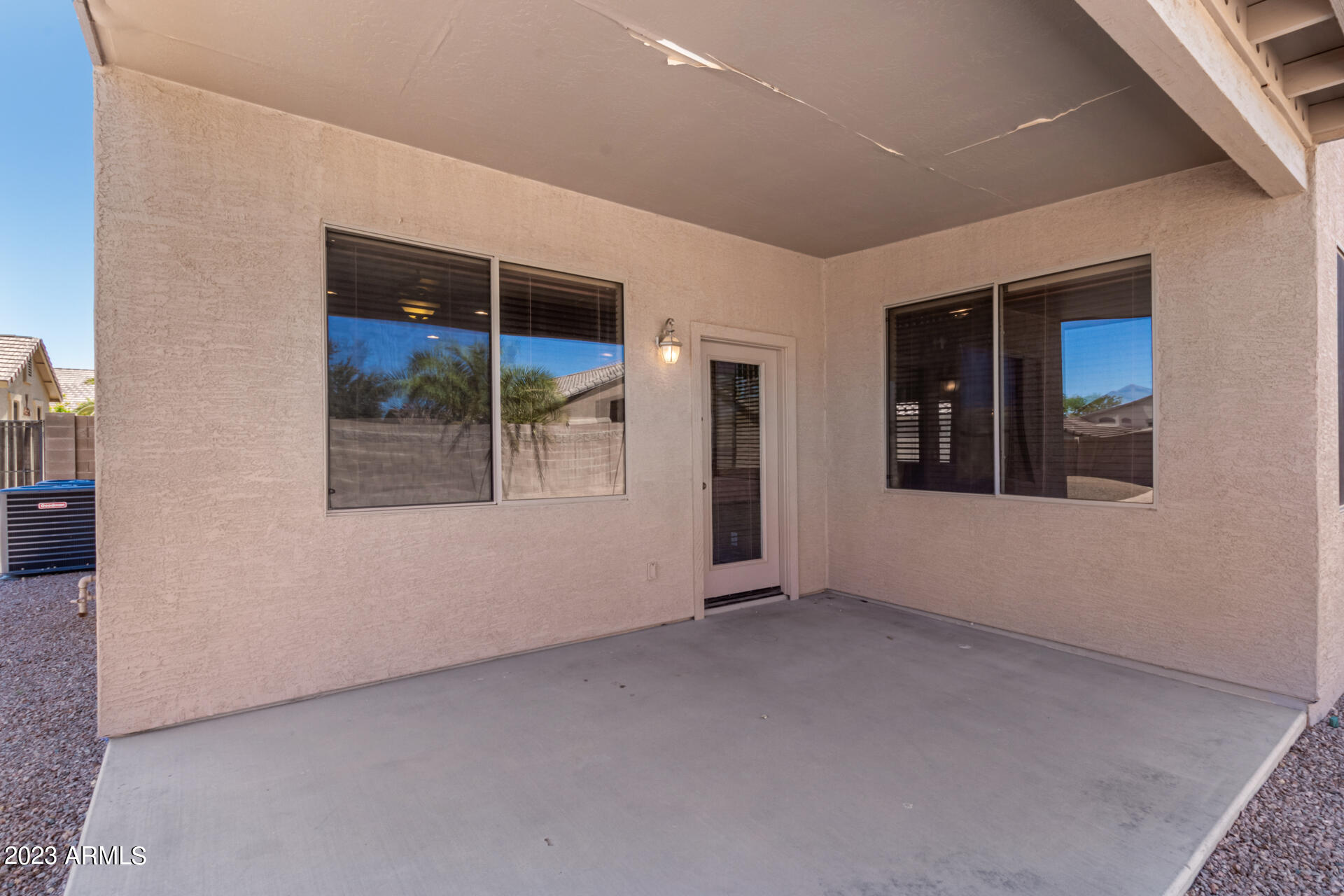 41800 W CHAMBERS Court