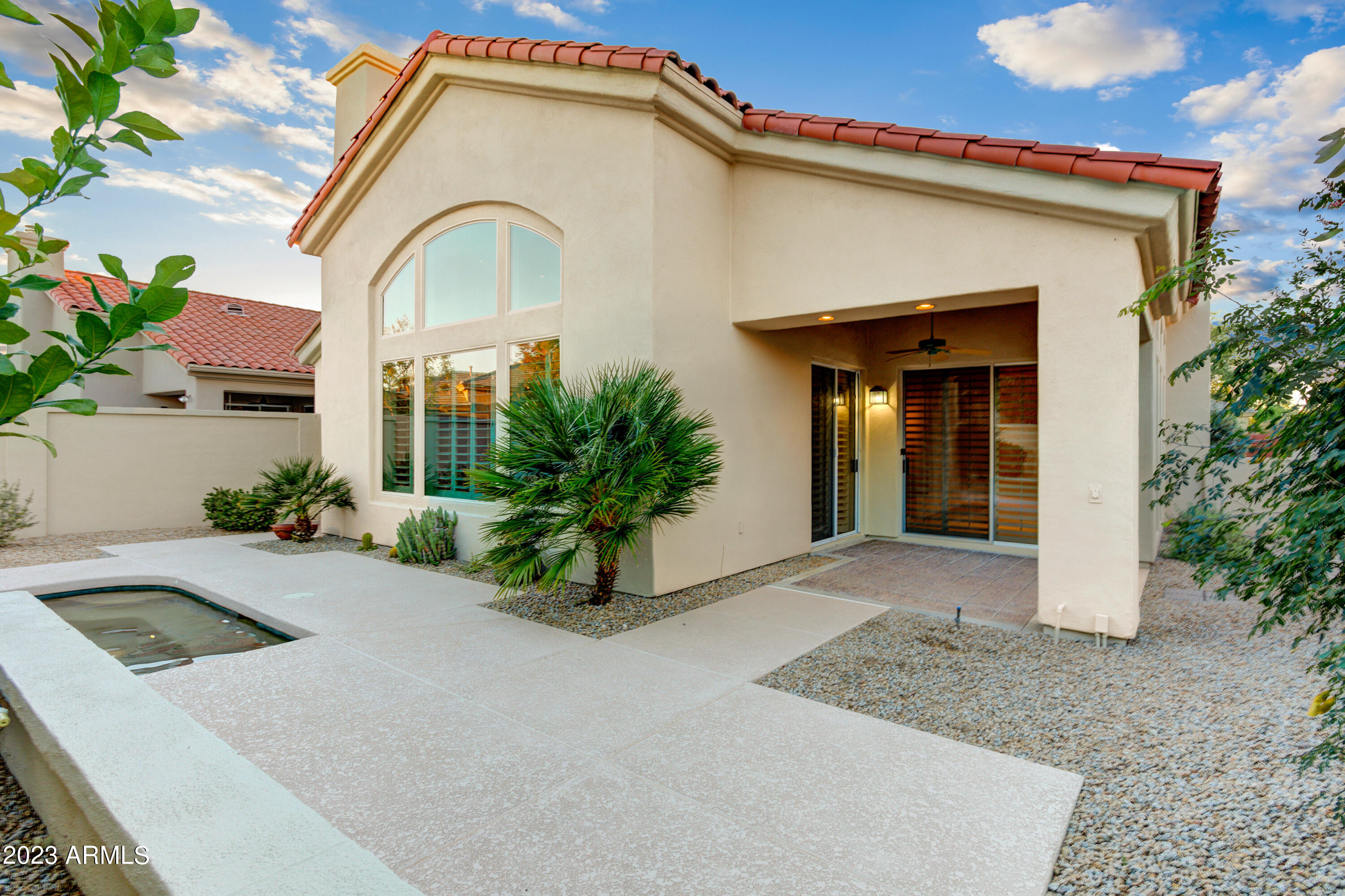 9453 N 114TH Way