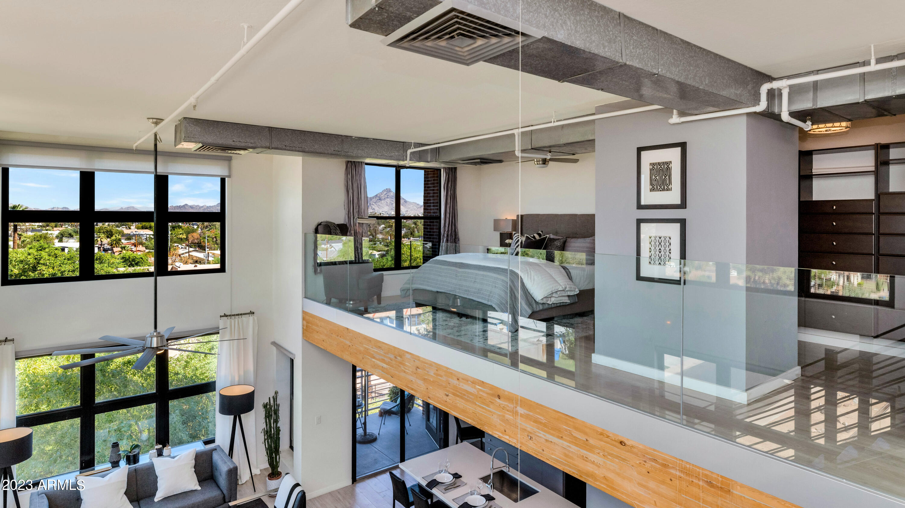 914 E OSBORN Road # 415