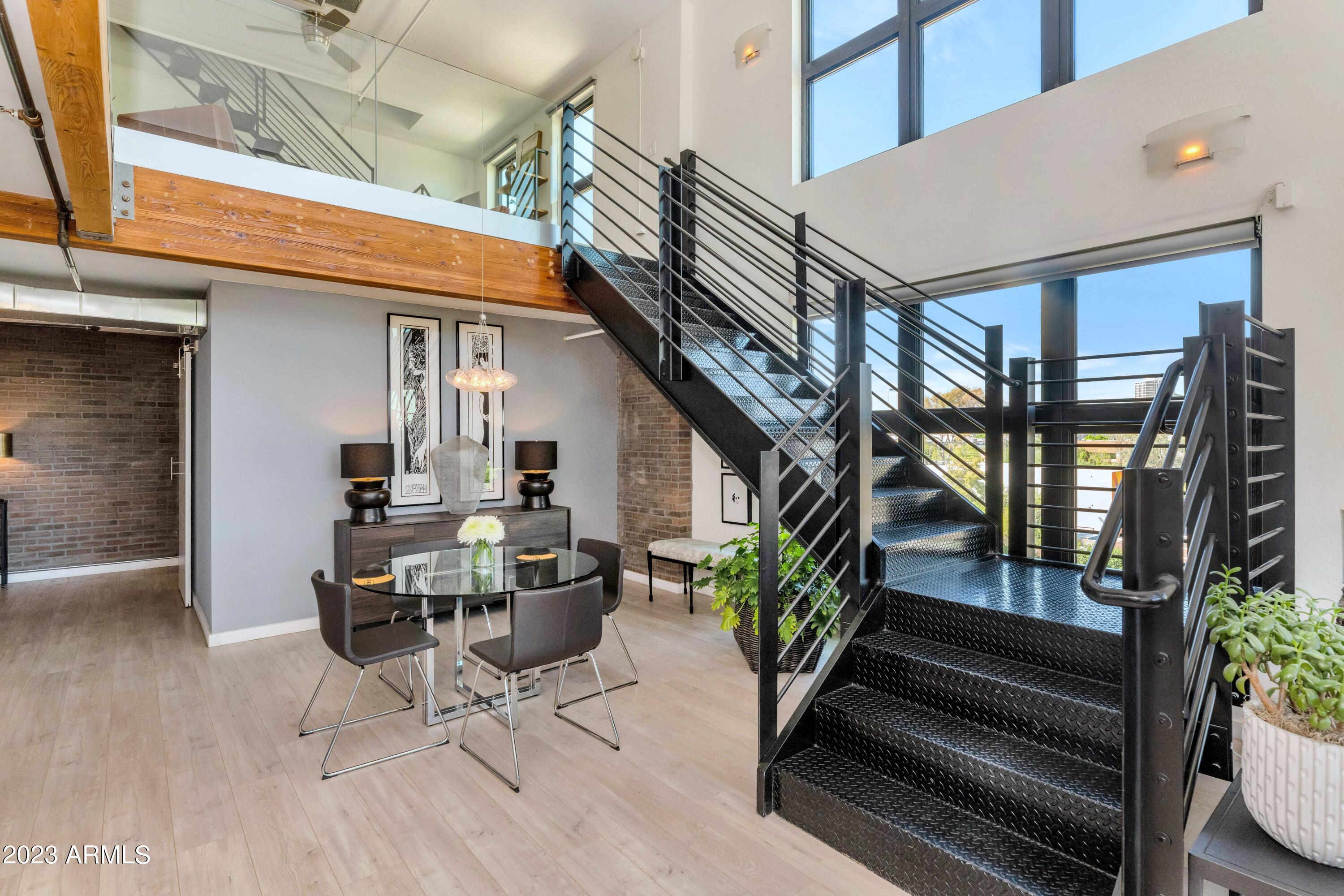 914 E OSBORN Road # 415
