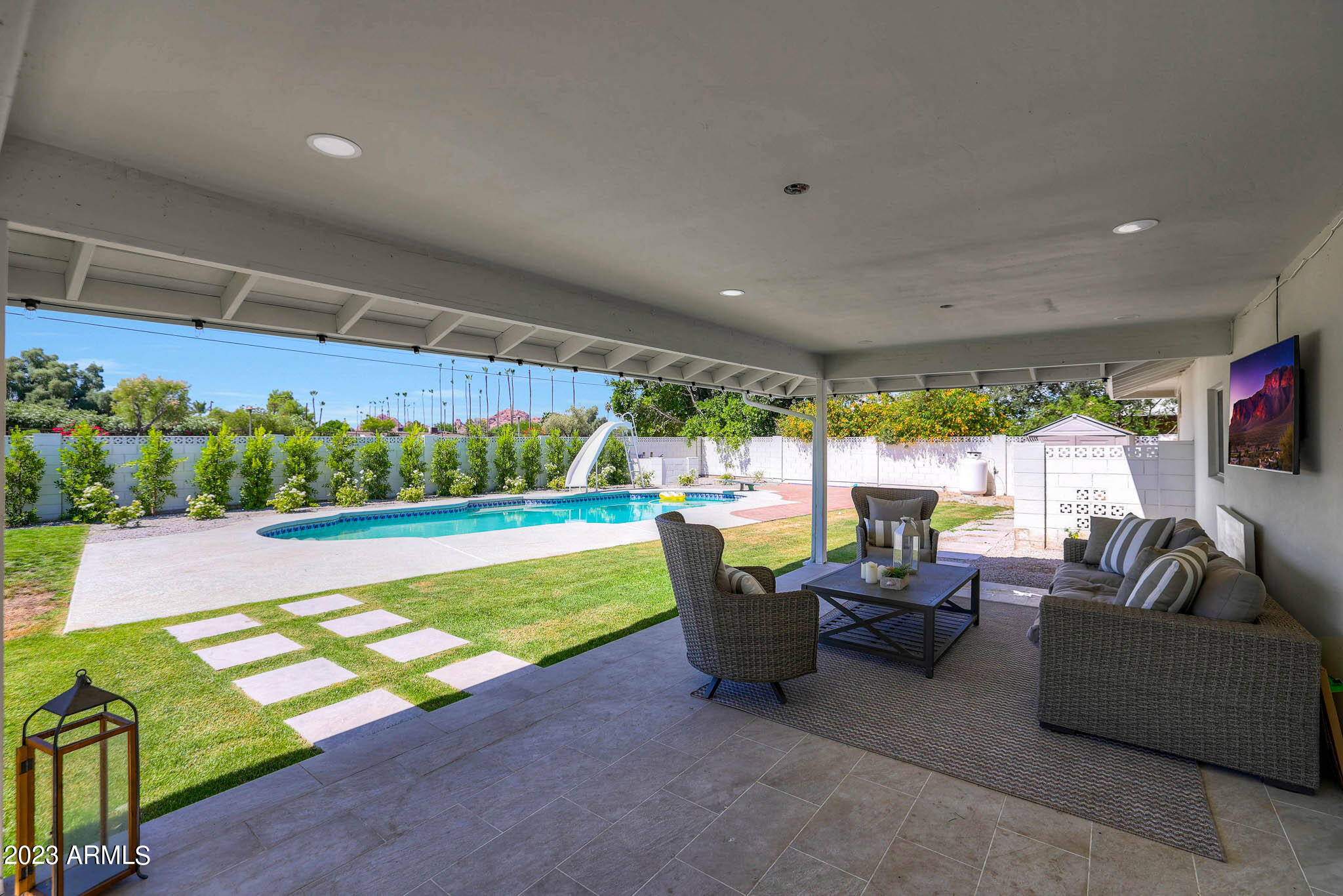 6223 E CALLE REDONDA --