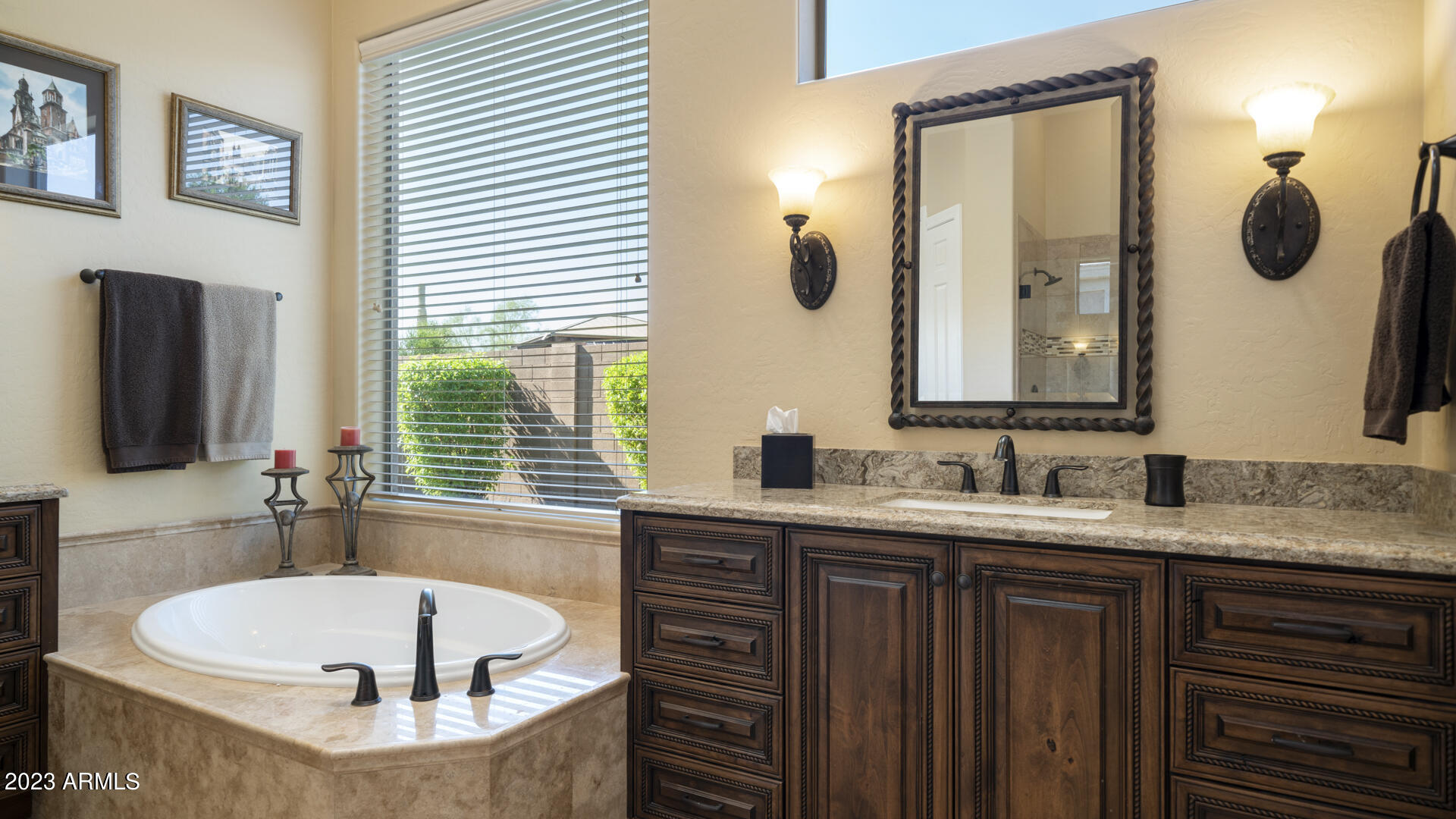 41914 N MOSS SPRINGS Road