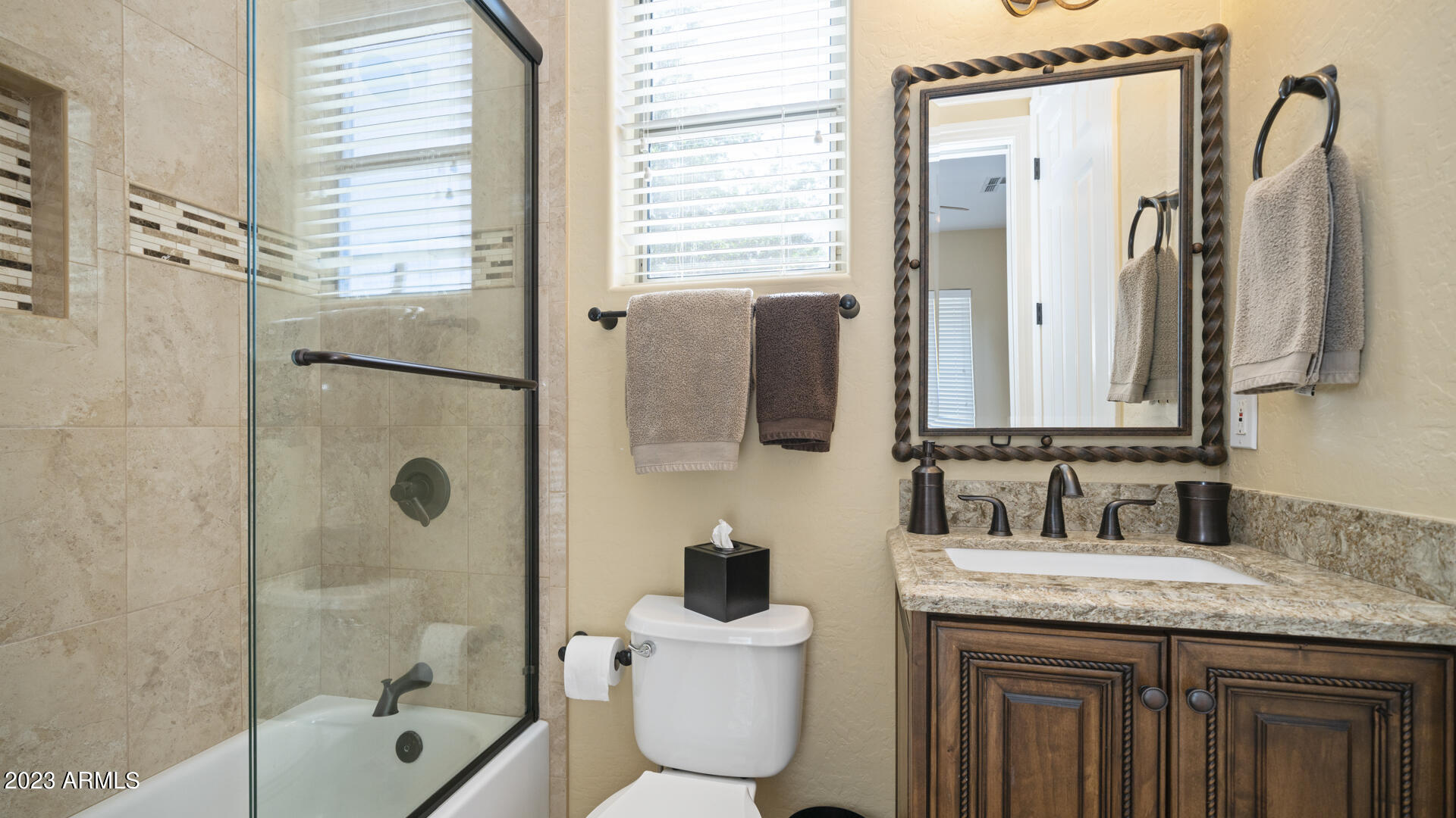 41914 N MOSS SPRINGS Road