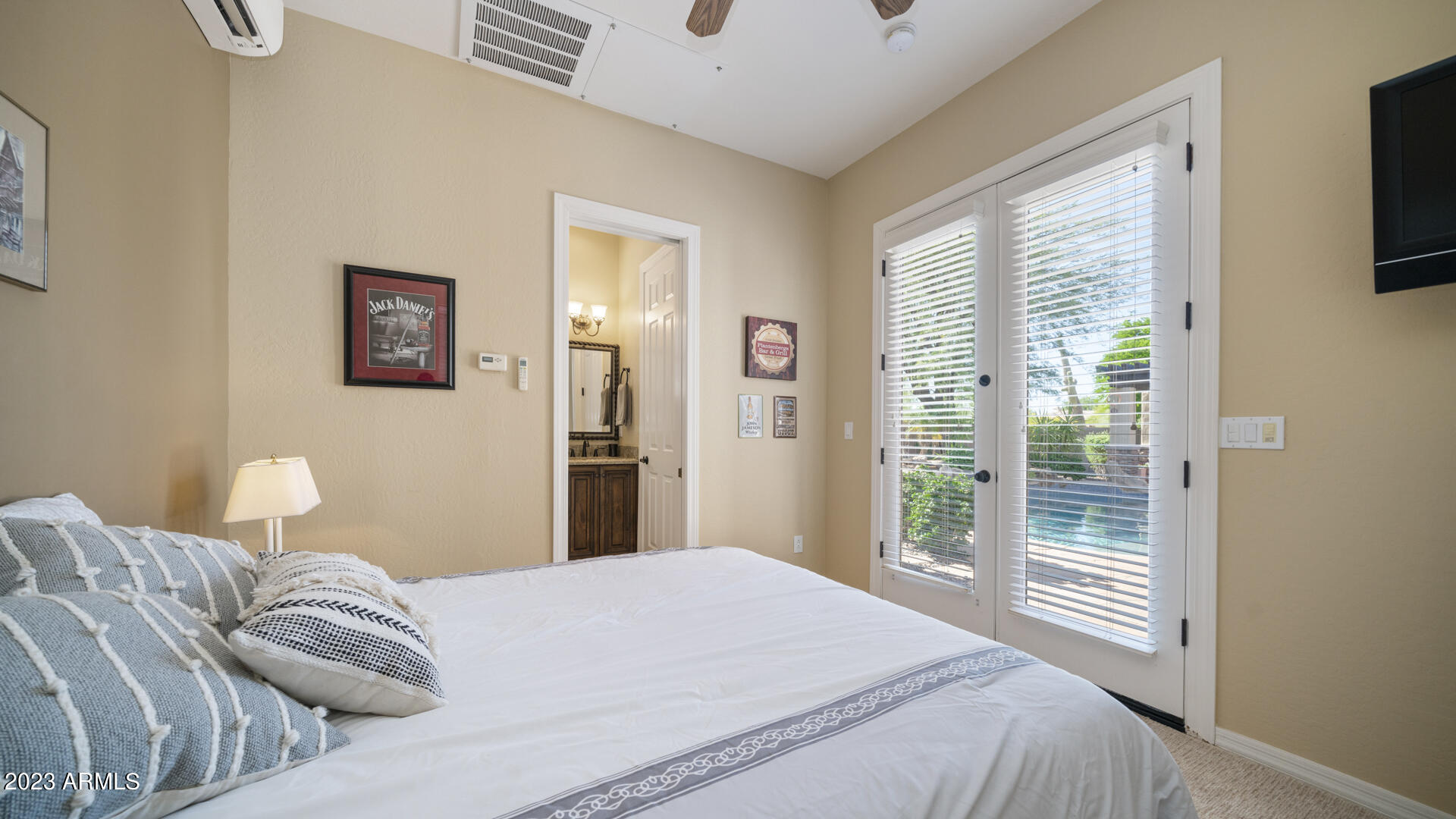 41914 N MOSS SPRINGS Road