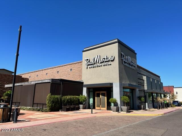 6150 N Scottsdale Road, 52