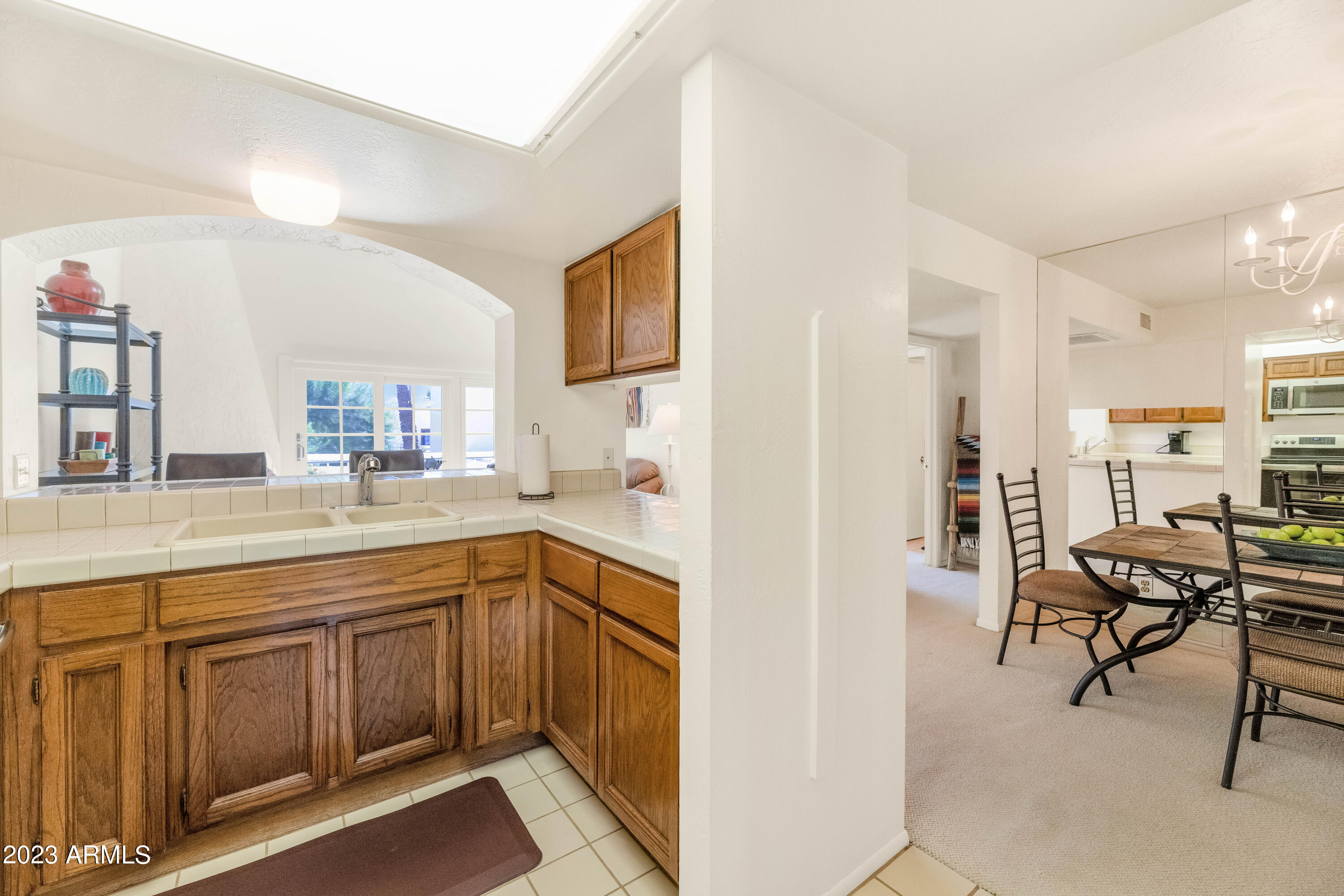 6150 N Scottsdale Road, 52